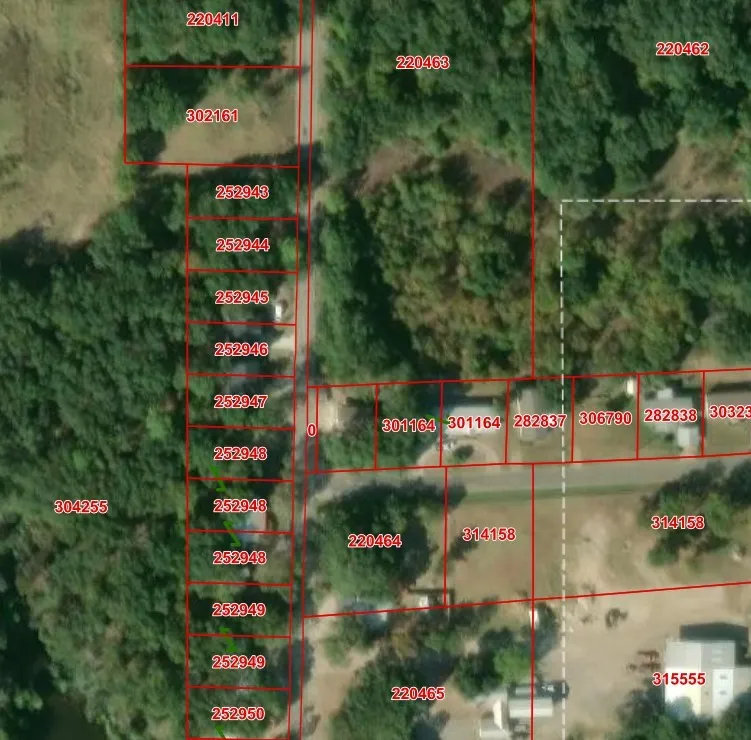 Unimproved Land For Sale in Henderson County , 777 Welch Lane, Gun Barrel City, Texas 75156, 0, 0, Garage spaces, 0 Sqft, built in 0, mls#21408369, Real Estate Agent in Gun Barrel City, Homes For Sale in Henderson county, Homes For Sale in Gun Barrel City, Realtor in Gun Barrel City Texas, Real Estate Brokerage Independent Realty Texas, Luminita Cordes Realtor