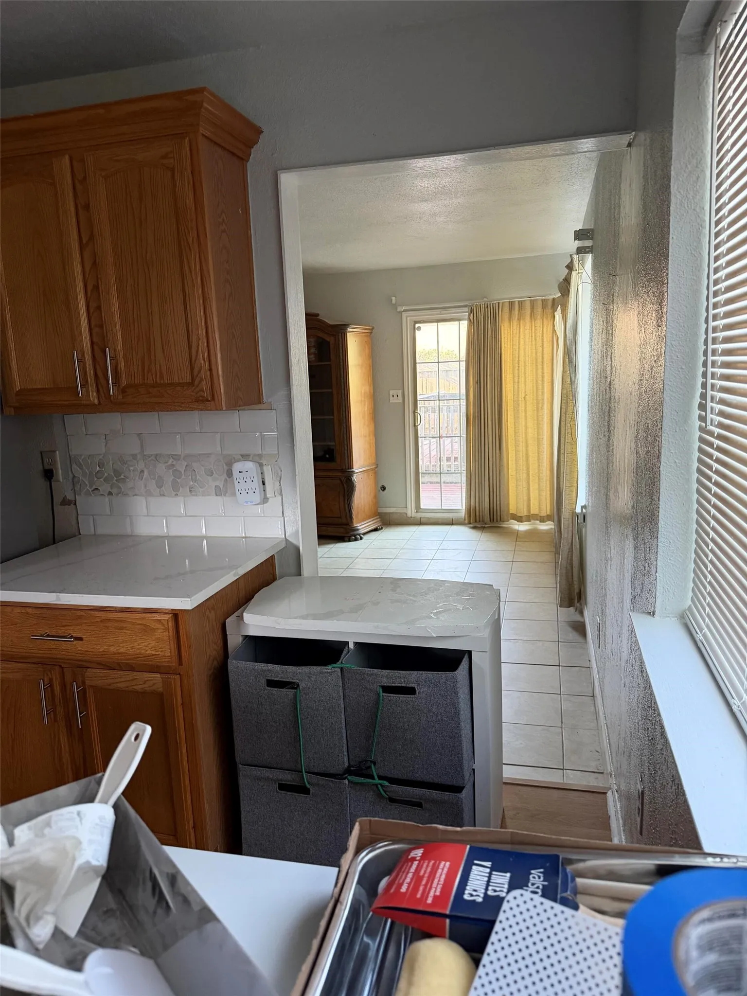Single Family Residence For Sale in Tarrant County , 3626 Lake Pontchartrain Drive, Arlington, Texas 76016, 4 Bedroom, 3 Bathroom, Garage spaces, 3,032 Sqft, built in 1976, mls#21408379, Real Estate Agent in Arlington, Homes For Sale in Tarrant county, Homes For Sale in Arlington, Realtor in Arlington Texas, Real Estate Brokerage Independent Realty Texas, Luminita Cordes Realtor