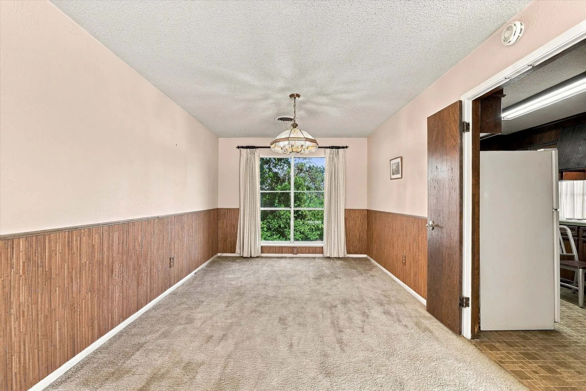 Single Family Residence For Sale in Mc Lennan County , 1140 Sierra Drive, Woodway, Texas 76712, 3 Bedroom, 3 Bathroom, Garage spaces, 3,267 Sqft, built in 1970, mls#21405757, Real Estate Agent in Woodway, Homes For Sale in Mc Lennan county, Homes For Sale in Woodway, Realtor in Woodway Texas, Real Estate Brokerage Independent Realty Texas, Luminita Cordes Realtor