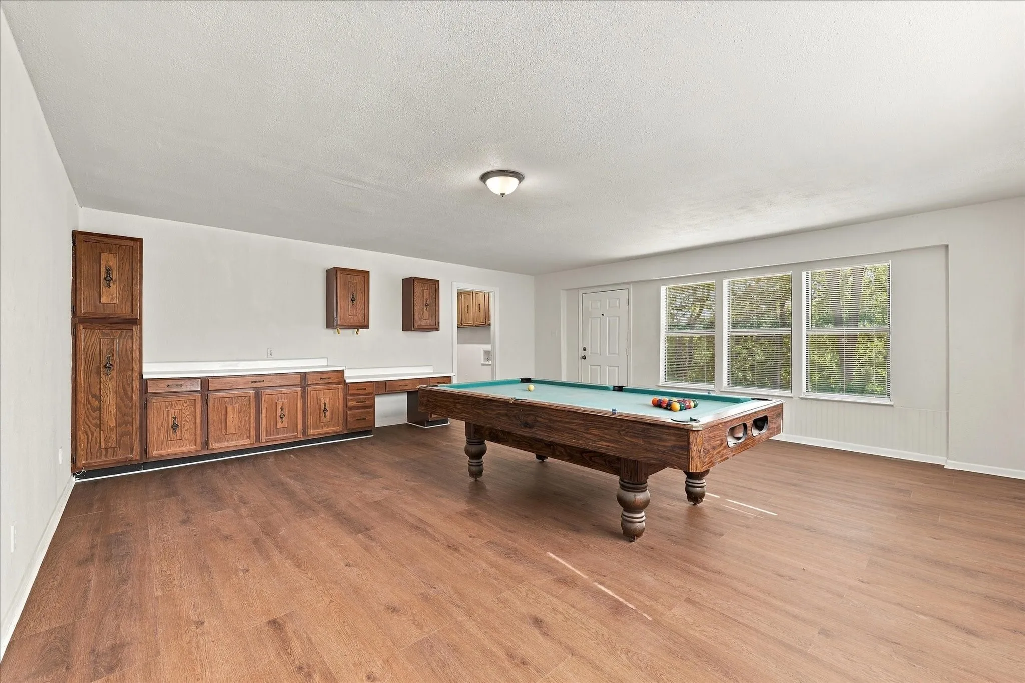 Single Family Residence For Sale in Mc Lennan County , 1140 Sierra Drive, Woodway, Texas 76712, 3 Bedroom, 3 Bathroom, Garage spaces, 3,267 Sqft, built in 1970, mls#21405757, Real Estate Agent in Woodway, Homes For Sale in Mc Lennan county, Homes For Sale in Woodway, Realtor in Woodway Texas, Real Estate Brokerage Independent Realty Texas, Luminita Cordes Realtor