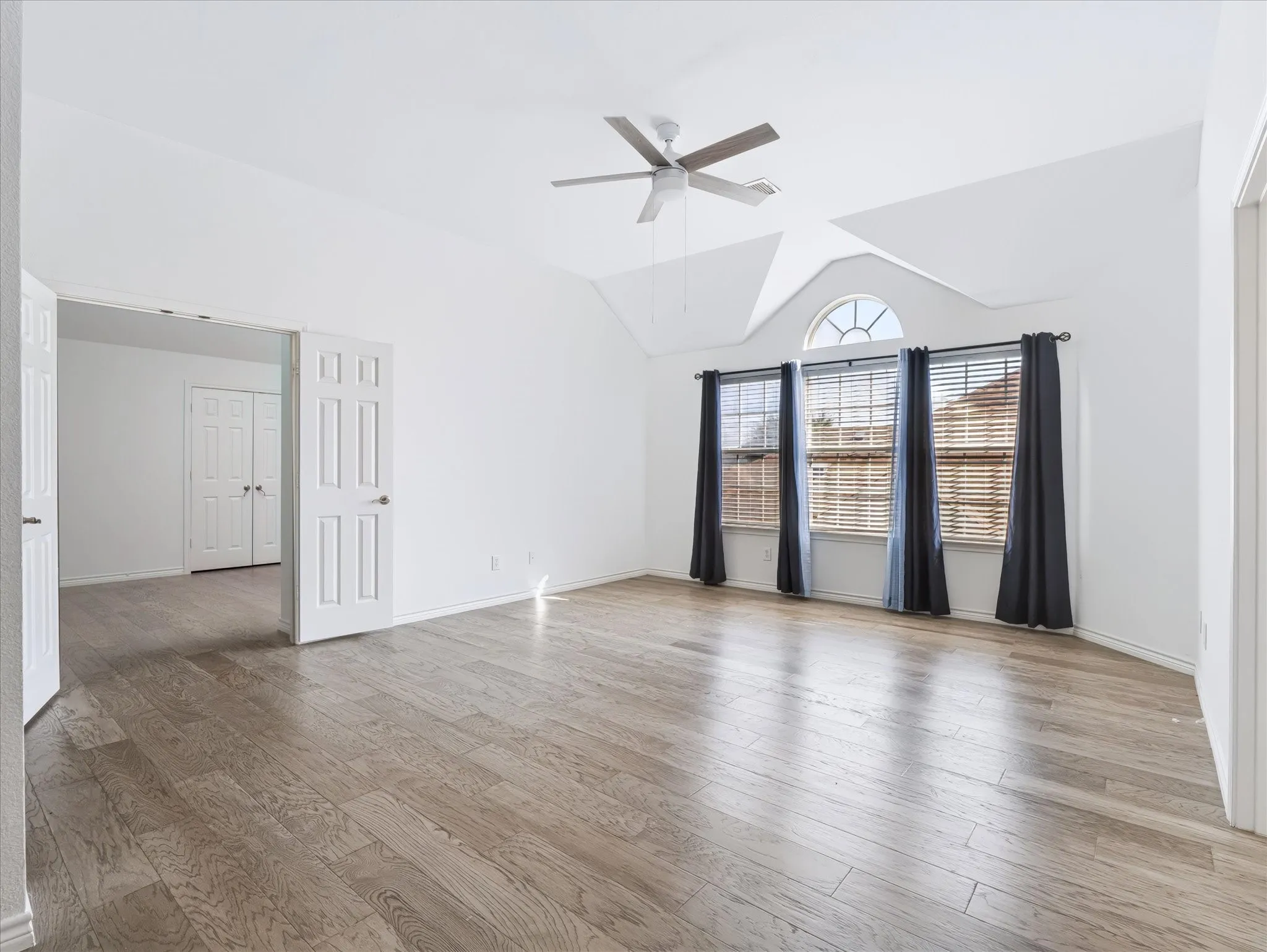 Game days, hobbies or a second living area? You decide!