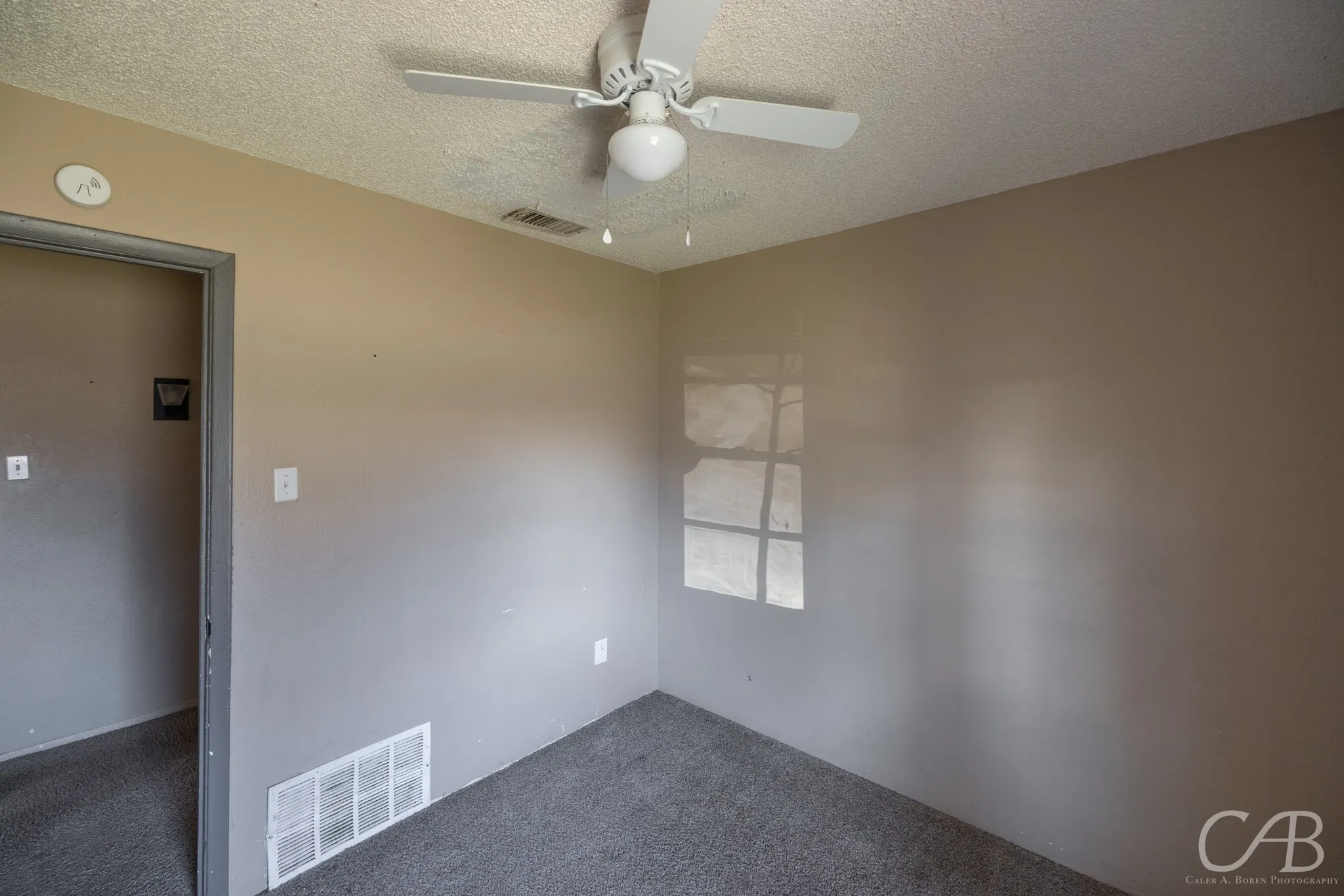 Single Family Residence For Rent in Taylor County , 3218 Post Oak Road, Abilene, Texas 79606, 3 Bedroom, 1 Bathroom, Garage spaces, 1,152 Sqft, built in 1959, mls#21408362, Real Estate Agent in Abilene, Homes For Rent in Taylor county, Homes For Rent in Abilene, Realtor in Abilene Texas, Real Estate Brokerage Independent Realty Texas, Luminita Cordes Realtor