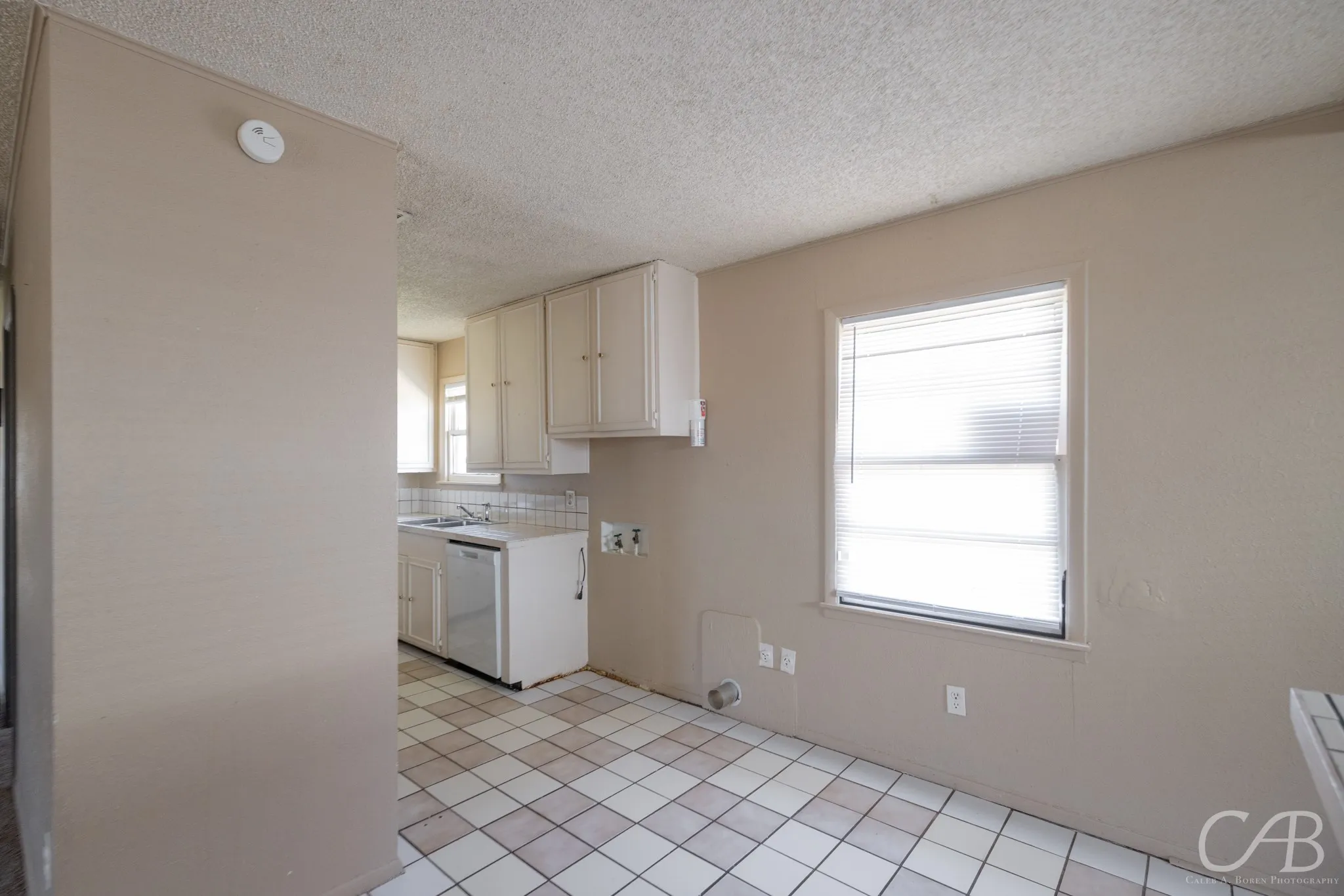 Single Family Residence For Rent in Taylor County , 3218 Post Oak Road, Abilene, Texas 79606, 3 Bedroom, 1 Bathroom, Garage spaces, 1,152 Sqft, built in 1959, mls#21408362, Real Estate Agent in Abilene, Homes For Rent in Taylor county, Homes For Rent in Abilene, Realtor in Abilene Texas, Real Estate Brokerage Independent Realty Texas, Luminita Cordes Realtor