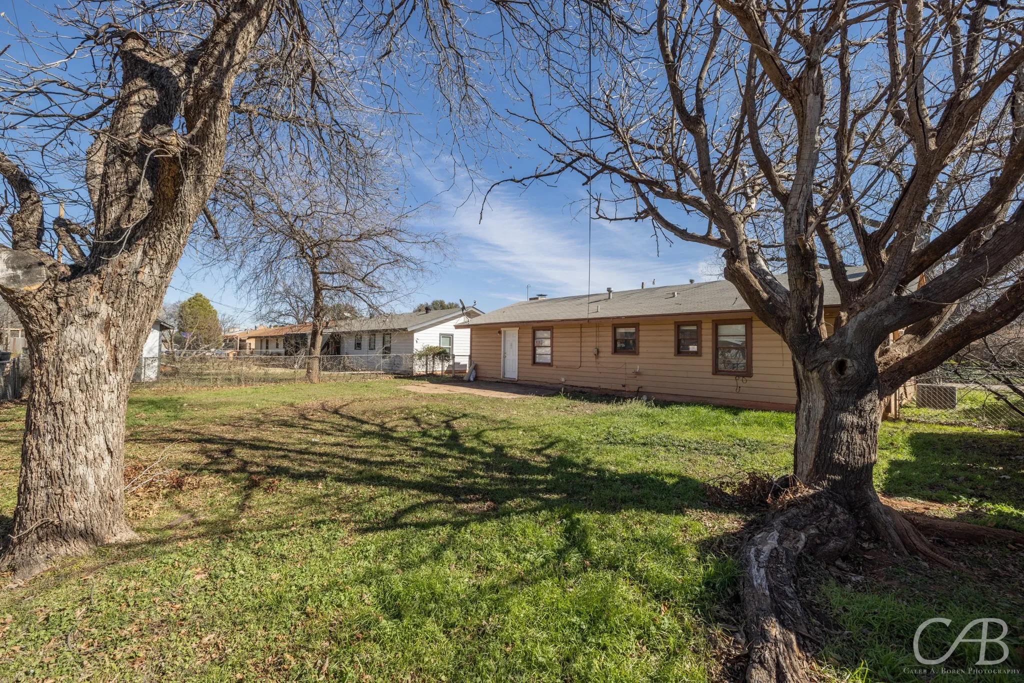 Single Family Residence For Rent in Taylor County , 3218 Post Oak Road, Abilene, Texas 79606, 3 Bedroom, 1 Bathroom, Garage spaces, 1,152 Sqft, built in 1959, mls#21408362, Real Estate Agent in Abilene, Homes For Rent in Taylor county, Homes For Rent in Abilene, Realtor in Abilene Texas, Real Estate Brokerage Independent Realty Texas, Luminita Cordes Realtor