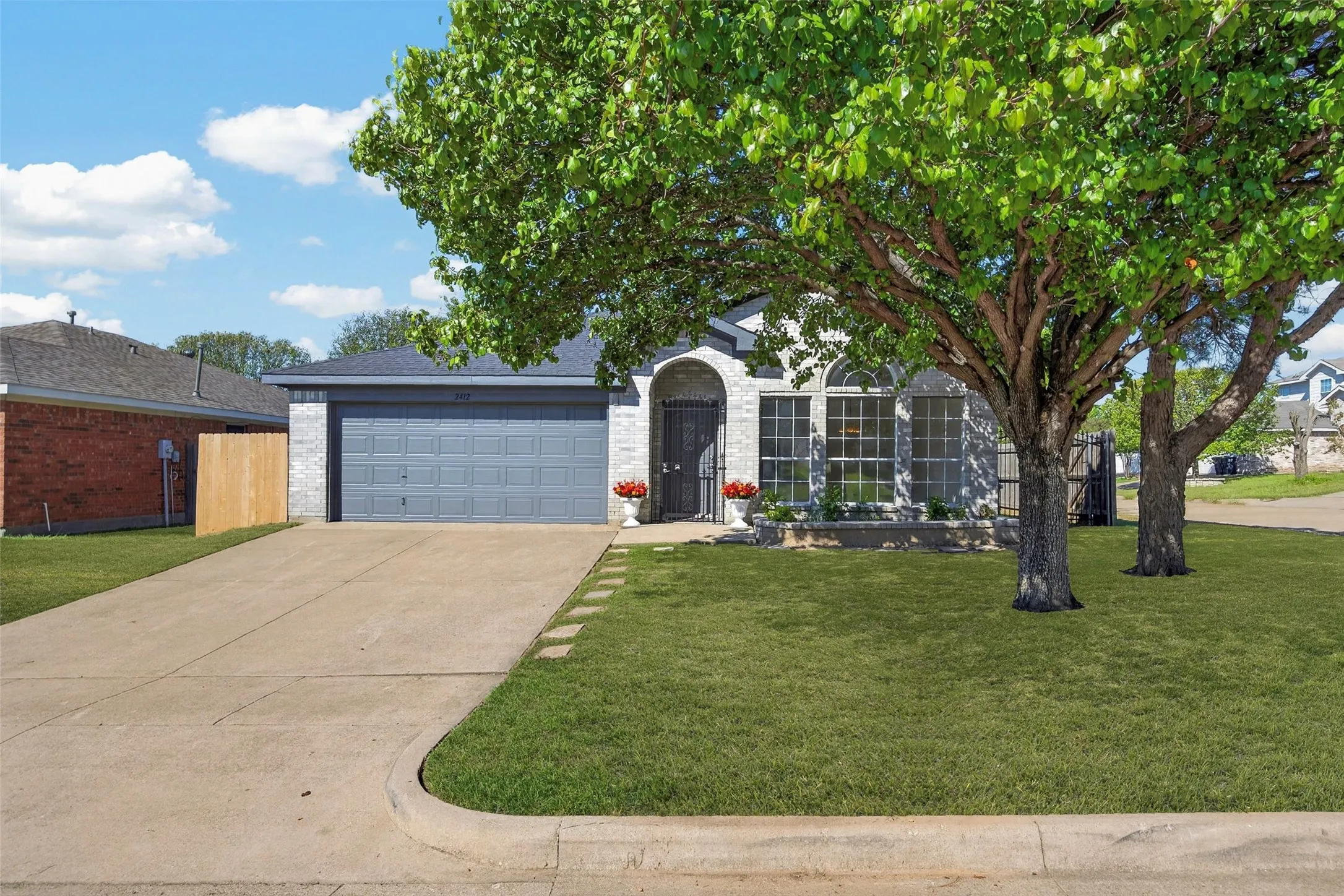 Single Family Residence For Sale
