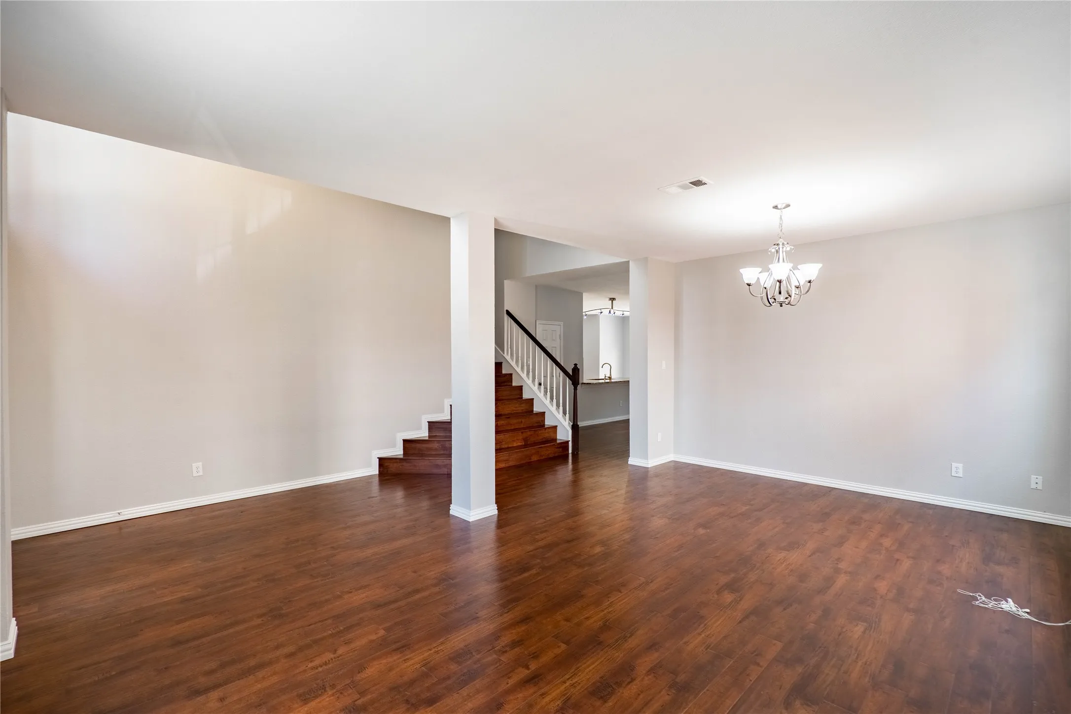 Single Family Residence For Rent in Collin County , 5857 Palomino Drive, Frisco, Texas 75034, 4 Bedroom, 3 Bathroom, 2 Garage spaces, 2,648 Sqft, built in 2000, mls#21408402, Real Estate Agent in Frisco, Homes For Rent in Collin county, Homes For Rent in Frisco, Realtor in Frisco Texas, Real Estate Brokerage Independent Realty Texas, Luminita Cordes Realtor