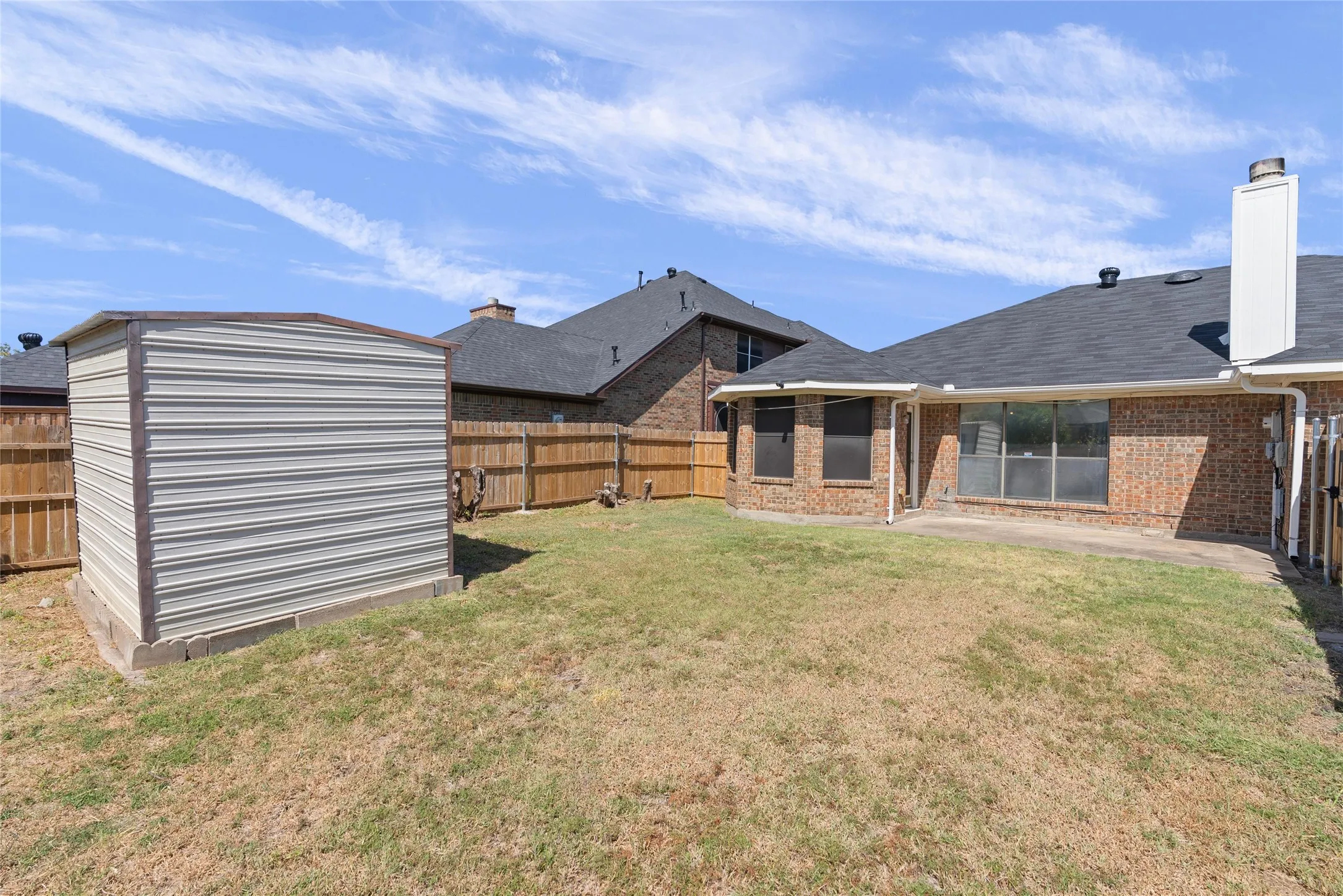 Single Family Residence For Rent in Dallas County , 1001 Creek Valley Road, Mesquite, Texas 75181, 3 Bedroom, 2 Bathroom, 2 Garage spaces, 1,732 Sqft, built in 1990, mls#21408405, Real Estate Agent in Mesquite, Homes For Rent in Dallas county, Homes For Rent in Mesquite, Realtor in Mesquite Texas, Real Estate Brokerage Independent Realty Texas, Luminita Cordes Realtor