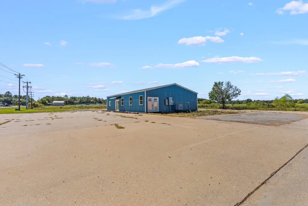Retail For Sale in Wood County , 2370 S FM 2869, Hawkins, Texas 75765, 0, 0, Garage spaces, 0 Sqft, built in 2025, mls#21408407, Real Estate Agent in Hawkins, Homes For Sale in Wood county, Homes For Sale in Hawkins, Realtor in Hawkins Texas, Real Estate Brokerage Independent Realty Texas, Luminita Cordes Realtor