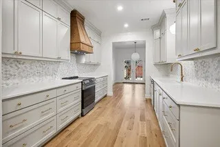 Townhouse For Rent in Dallas County , 12332 Montego Plaza, Dallas, Texas 75230, 2 Bedroom, 3 Bathroom, 2 Garage spaces, 2,429 Sqft, built in 1979, mls#21408416, Real Estate Agent in Dallas, Homes For Rent in Dallas county, Homes For Rent in Dallas, Realtor in Dallas Texas, Real Estate Brokerage Independent Realty Texas, Luminita Cordes Realtor
