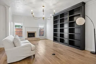 Townhouse For Rent in Dallas County , 12332 Montego Plaza, Dallas, Texas 75230, 2 Bedroom, 3 Bathroom, 2 Garage spaces, 2,429 Sqft, built in 1979, mls#21408416, Real Estate Agent in Dallas, Homes For Rent in Dallas county, Homes For Rent in Dallas, Realtor in Dallas Texas, Real Estate Brokerage Independent Realty Texas, Luminita Cordes Realtor