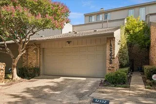 Townhouse For Rent in Dallas County , 12332 Montego Plaza, Dallas, Texas 75230, 2 Bedroom, 3 Bathroom, 2 Garage spaces, 2,429 Sqft, built in 1979, mls#21408416, Real Estate Agent in Dallas, Homes For Rent in Dallas county, Homes For Rent in Dallas, Realtor in Dallas Texas, Real Estate Brokerage Independent Realty Texas, Luminita Cordes Realtor