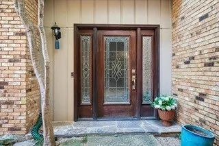 Townhouse For Rent in Dallas County , 12332 Montego Plaza, Dallas, Texas 75230, 2 Bedroom, 3 Bathroom, 2 Garage spaces, 2,429 Sqft, built in 1979, mls#21408416, Real Estate Agent in Dallas, Homes For Rent in Dallas county, Homes For Rent in Dallas, Realtor in Dallas Texas, Real Estate Brokerage Independent Realty Texas, Luminita Cordes Realtor