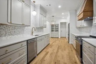 Townhouse For Rent in Dallas County , 12332 Montego Plaza, Dallas, Texas 75230, 2 Bedroom, 3 Bathroom, 2 Garage spaces, 2,429 Sqft, built in 1979, mls#21408416, Real Estate Agent in Dallas, Homes For Rent in Dallas county, Homes For Rent in Dallas, Realtor in Dallas Texas, Real Estate Brokerage Independent Realty Texas, Luminita Cordes Realtor