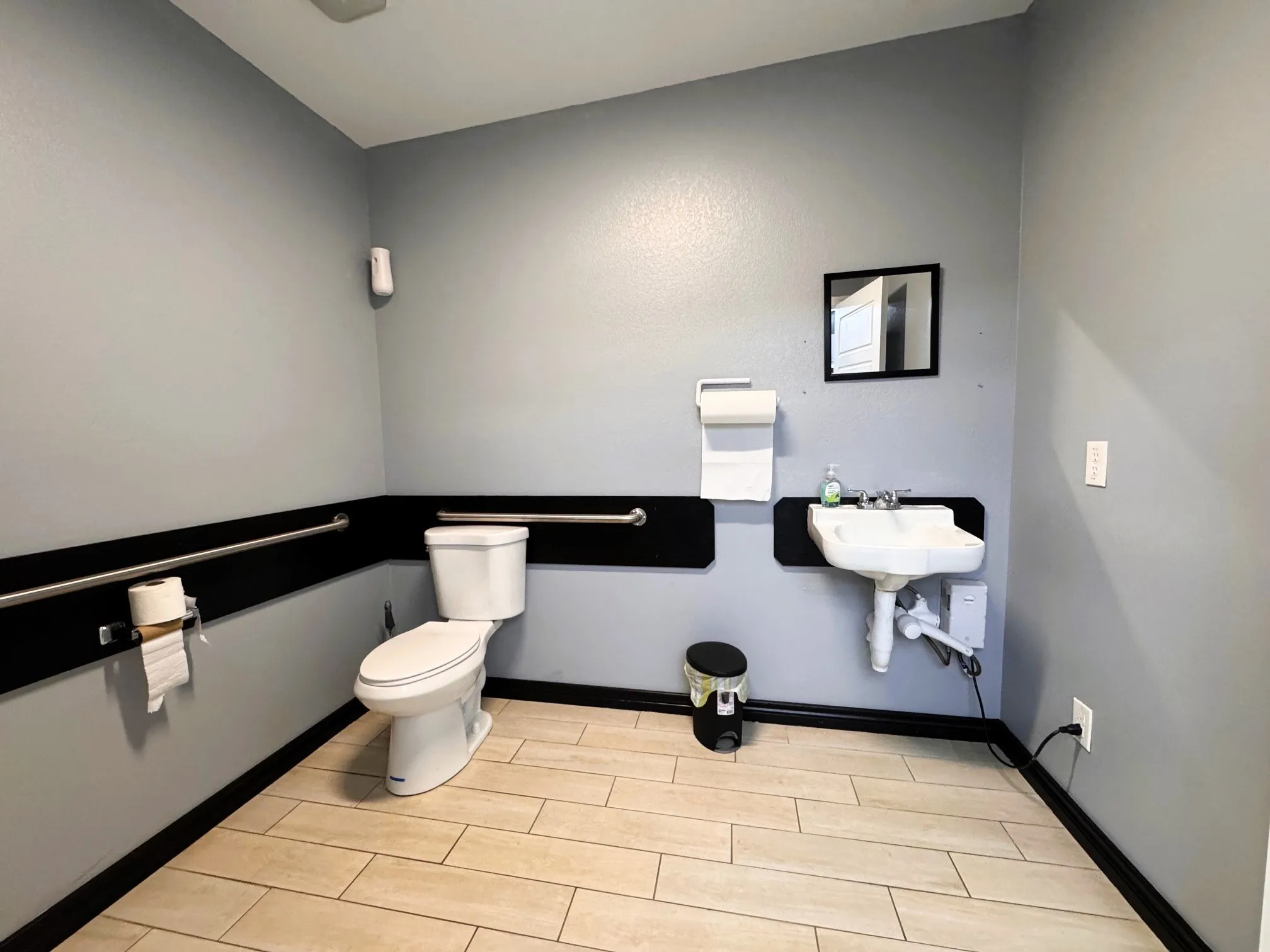 Retail For Sale in Titus County , 1721 N Edwards Ave., Mt Pleasant, Texas 75455, 0, 0, Garage spaces, 0 Sqft, built in 2020, mls#21407896, Real Estate Agent in Mt Pleasant, Homes For Sale in Titus county, Homes For Sale in Mt Pleasant, Realtor in Mt Pleasant Texas, Real Estate Brokerage Independent Realty Texas, Luminita Cordes Realtor