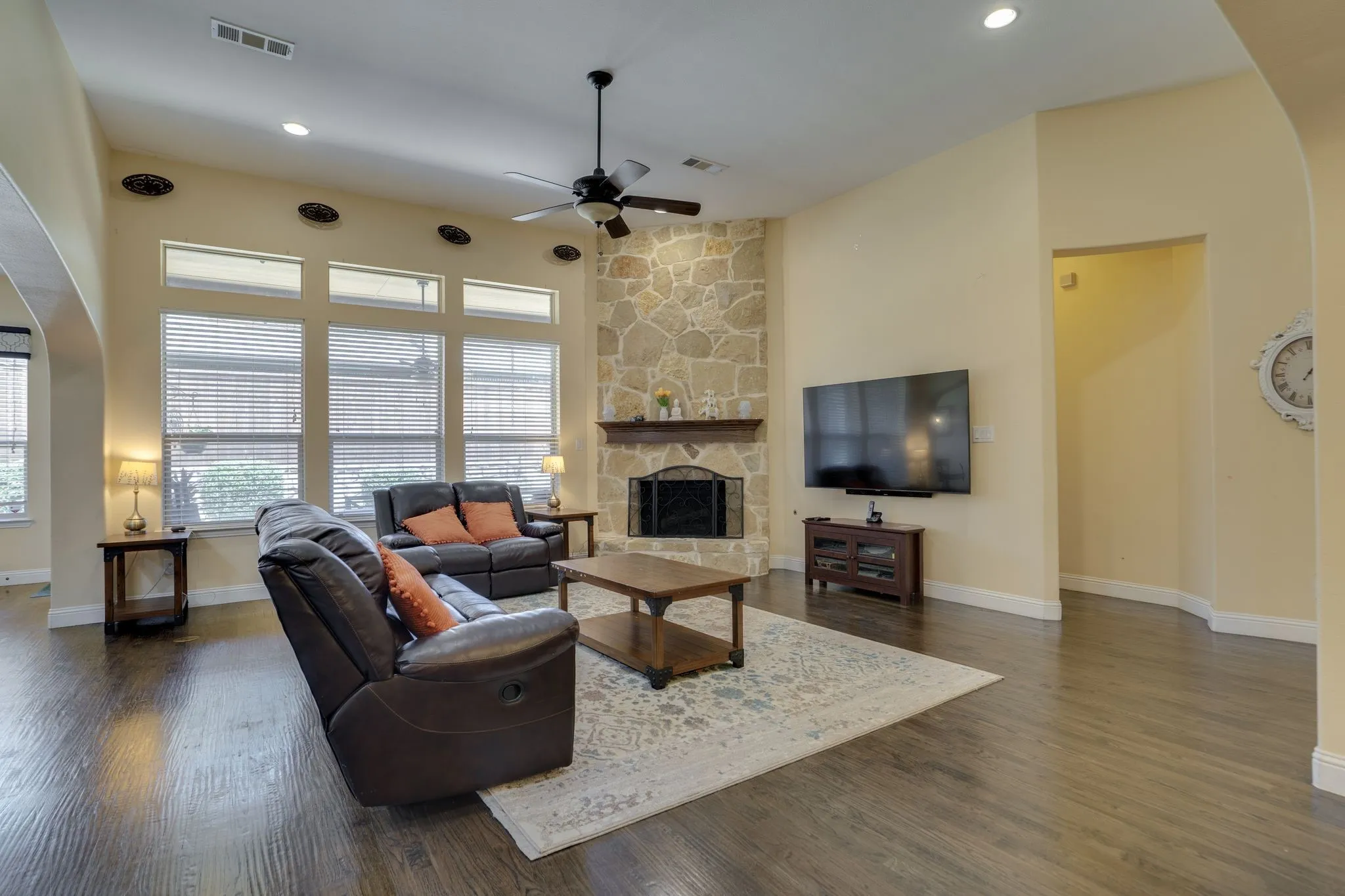 Single Family Residence For Rent in Collin County , 1604 Woodrose Court, Allen, Texas 75013, 5 Bedroom, 5 Bathroom, 3 Garage spaces, 3,934 Sqft, built in 2013, mls#21408426, Real Estate Agent in Allen, Homes For Rent in Collin county, Homes For Rent in Allen, Realtor in Allen Texas, Real Estate Brokerage Independent Realty Texas, Luminita Cordes Realtor