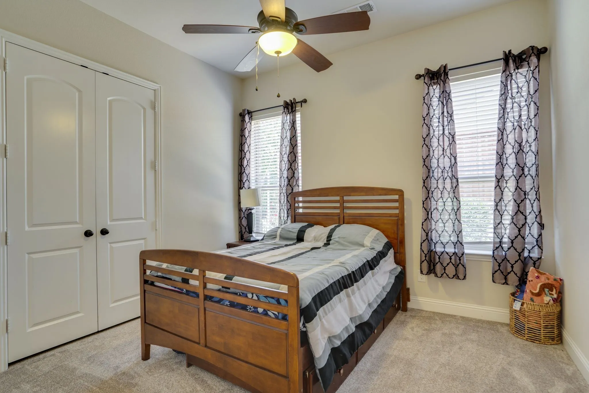 Single Family Residence For Rent in Collin County , 1604 Woodrose Court, Allen, Texas 75013, 5 Bedroom, 5 Bathroom, 3 Garage spaces, 3,934 Sqft, built in 2013, mls#21408426, Real Estate Agent in Allen, Homes For Rent in Collin county, Homes For Rent in Allen, Realtor in Allen Texas, Real Estate Brokerage Independent Realty Texas, Luminita Cordes Realtor