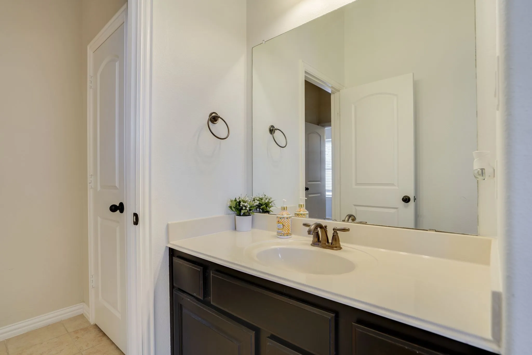 Single Family Residence For Rent in Collin County , 1604 Woodrose Court, Allen, Texas 75013, 5 Bedroom, 5 Bathroom, 3 Garage spaces, 3,934 Sqft, built in 2013, mls#21408426, Real Estate Agent in Allen, Homes For Rent in Collin county, Homes For Rent in Allen, Realtor in Allen Texas, Real Estate Brokerage Independent Realty Texas, Luminita Cordes Realtor