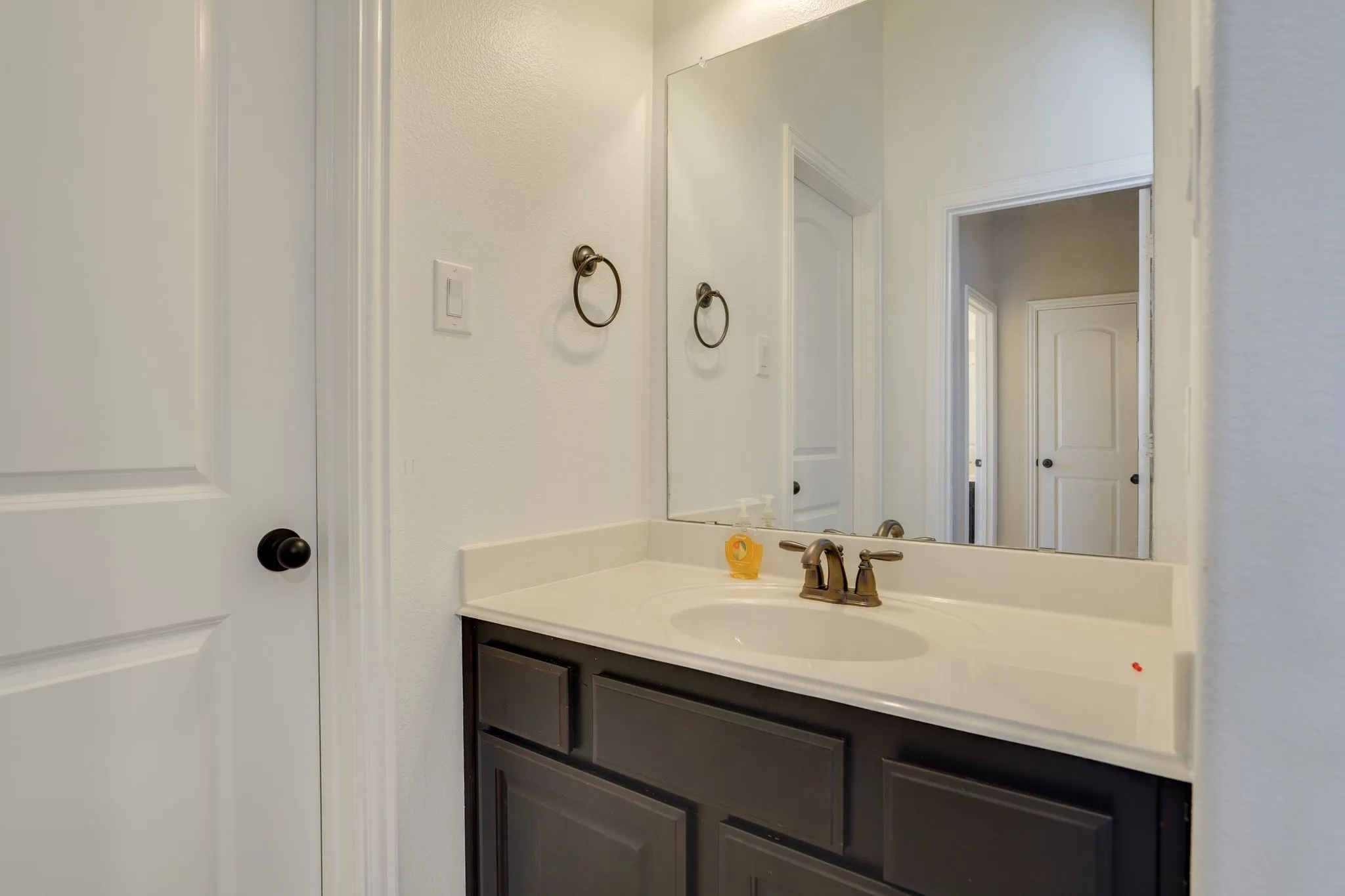 Single Family Residence For Rent in Collin County , 1604 Woodrose Court, Allen, Texas 75013, 5 Bedroom, 5 Bathroom, 3 Garage spaces, 3,934 Sqft, built in 2013, mls#21408426, Real Estate Agent in Allen, Homes For Rent in Collin county, Homes For Rent in Allen, Realtor in Allen Texas, Real Estate Brokerage Independent Realty Texas, Luminita Cordes Realtor