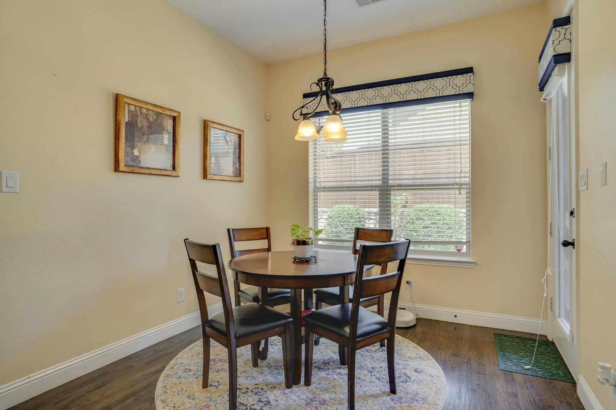 Single Family Residence For Rent in Collin County , 1604 Woodrose Court, Allen, Texas 75013, 5 Bedroom, 5 Bathroom, 3 Garage spaces, 3,934 Sqft, built in 2013, mls#21408426, Real Estate Agent in Allen, Homes For Rent in Collin county, Homes For Rent in Allen, Realtor in Allen Texas, Real Estate Brokerage Independent Realty Texas, Luminita Cordes Realtor