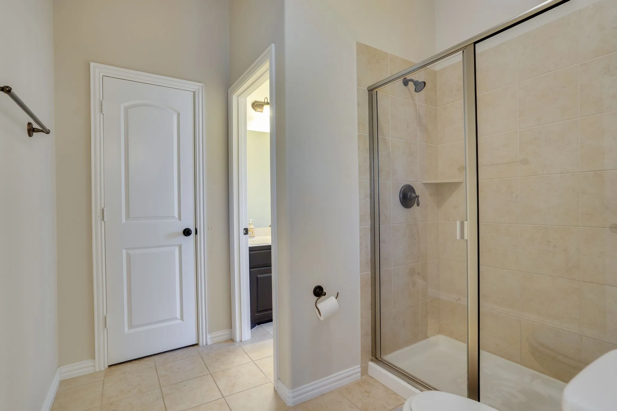 Single Family Residence For Rent in Collin County , 1604 Woodrose Court, Allen, Texas 75013, 5 Bedroom, 5 Bathroom, 3 Garage spaces, 3,934 Sqft, built in 2013, mls#21408426, Real Estate Agent in Allen, Homes For Rent in Collin county, Homes For Rent in Allen, Realtor in Allen Texas, Real Estate Brokerage Independent Realty Texas, Luminita Cordes Realtor