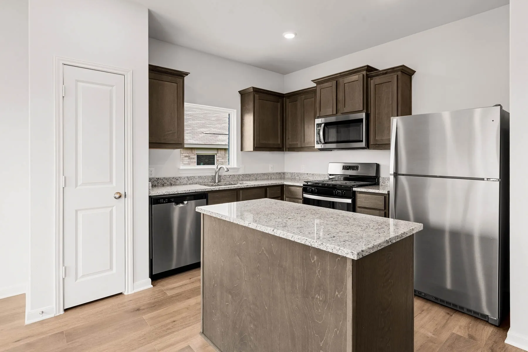 Single Family Residence For Sale in Johnson County , 119 Condie Russell Avenue, Venus, Texas 76084, 3 Bedroom, 2 Bathroom, 2 Garage spaces, 1,379 Sqft, built in 2026, mls#21408427, Real Estate Agent in Venus, Homes For Sale in Johnson county, Homes For Sale in Venus, Realtor in Venus Texas, Real Estate Brokerage Independent Realty Texas, Luminita Cordes Realtor