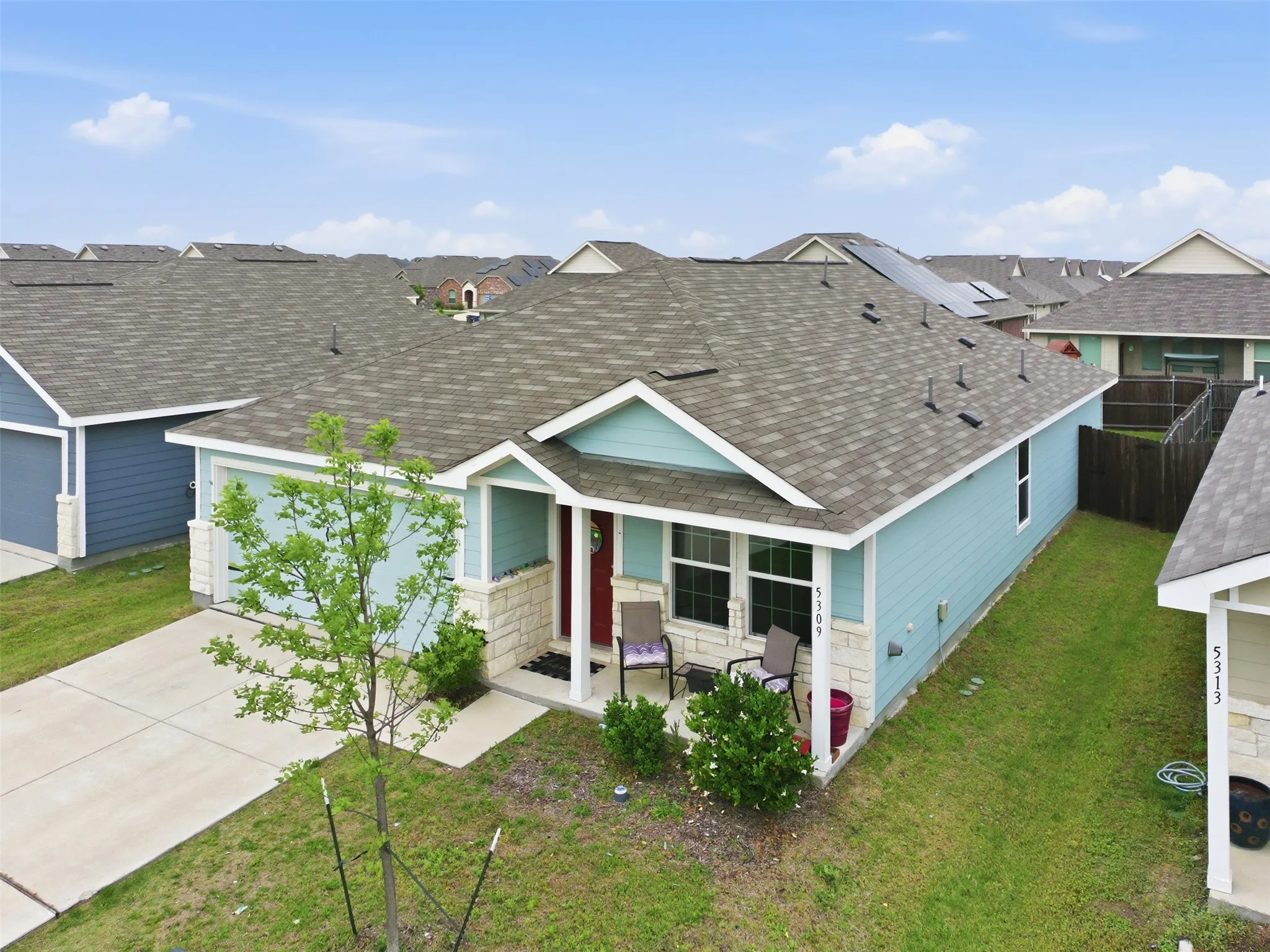 Single Family Residence For Sale in Collin County , 5309 Lavender Drive, Princeton, Texas 75407, 3 Bedroom, 2 Bathroom, 2 Garage spaces, 1,479 Sqft, built in 2021, mls#21408428, Real Estate Agent in Princeton, Homes For Sale in Collin county, Homes For Sale in Princeton, Realtor in Princeton Texas, Real Estate Brokerage Independent Realty Texas, Luminita Cordes Realtor