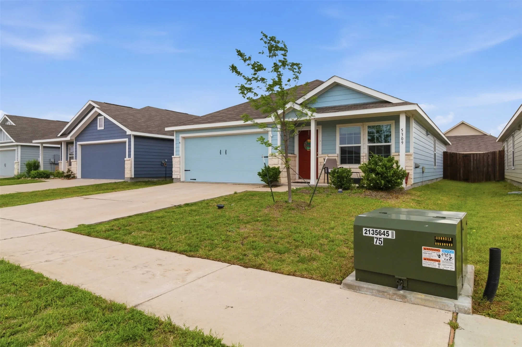 Single Family Residence For Sale in Collin County , 5309 Lavender Drive, Princeton, Texas 75407, 3 Bedroom, 2 Bathroom, 2 Garage spaces, 1,479 Sqft, built in 2021, mls#21408428, Real Estate Agent in Princeton, Homes For Sale in Collin county, Homes For Sale in Princeton, Realtor in Princeton Texas, Real Estate Brokerage Independent Realty Texas, Luminita Cordes Realtor