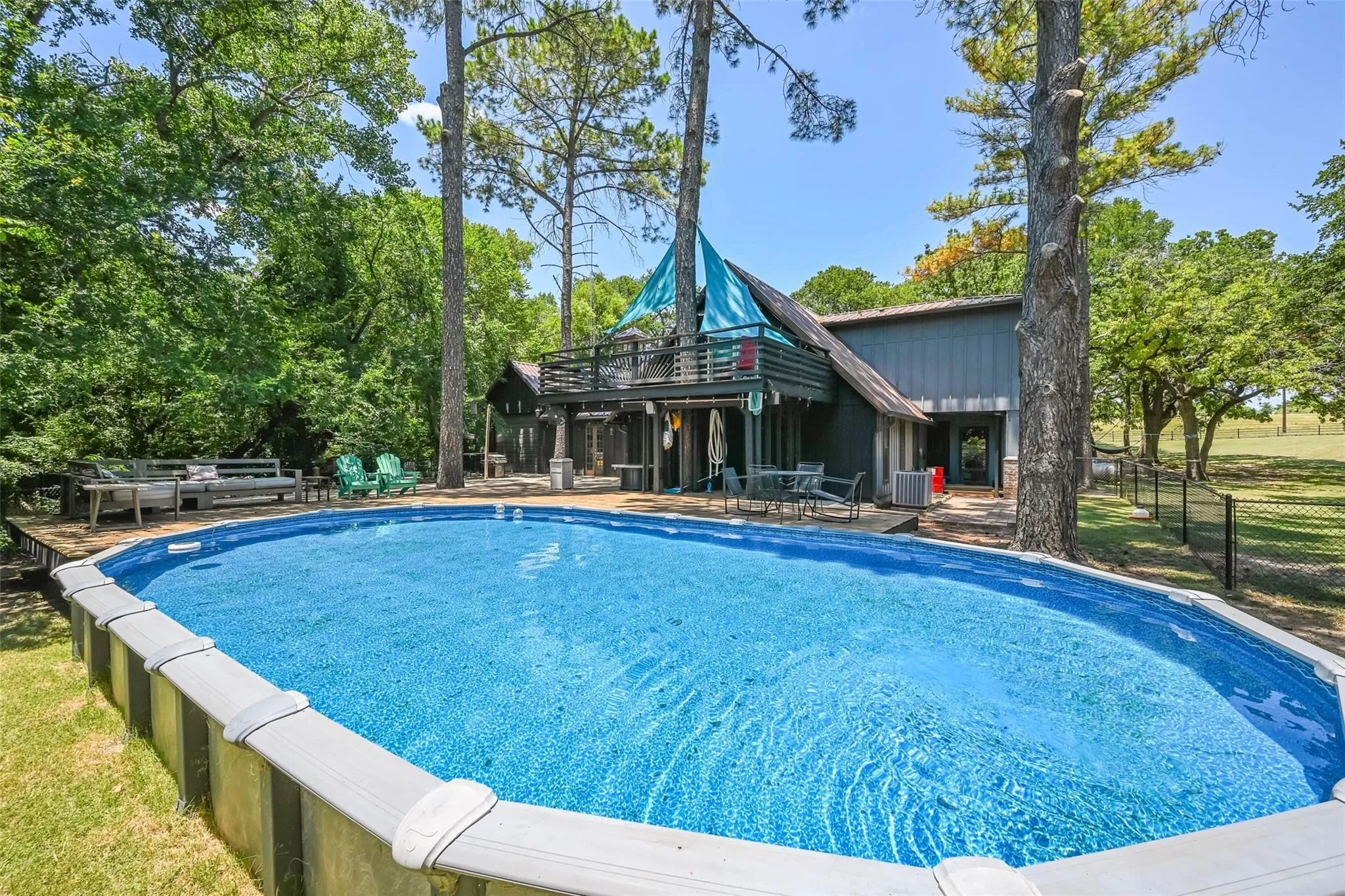 Single Family Residence For Rent in Wise County , 5319 US Highway 380, Bridgeport, Texas 76426, 3 Bedroom, 2 Bathroom, 3 Garage spaces, 2,932 Sqft, built in 1974, mls#21408406, Real Estate Agent in Bridgeport, Homes For Rent in Wise county, Homes For Rent in Bridgeport, Realtor in Bridgeport Texas, Real Estate Brokerage Independent Realty Texas, Luminita Cordes Realtor