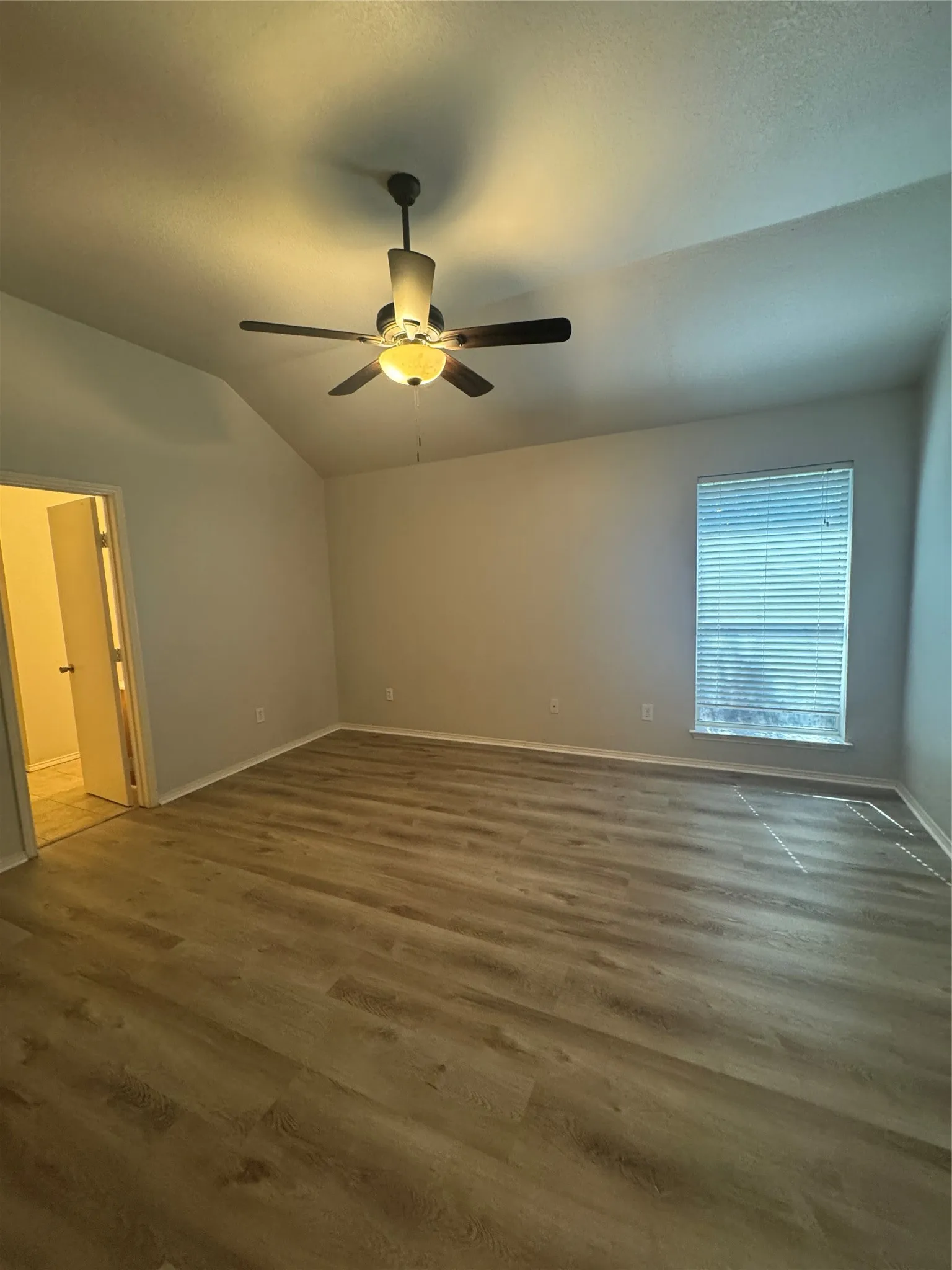 Single Family Residence For Rent in Collin County , 2211 Brookview Drive, Mc Kinney, Texas 75072, 3 Bedroom, 2 Bathroom, 2 Garage spaces, 1,271 Sqft, built in 1996, mls#21408430, Real Estate Agent in Mc Kinney, Homes For Rent in Collin county, Homes For Rent in Mc Kinney, Realtor in Mc Kinney Texas, Real Estate Brokerage Independent Realty Texas, Luminita Cordes Realtor