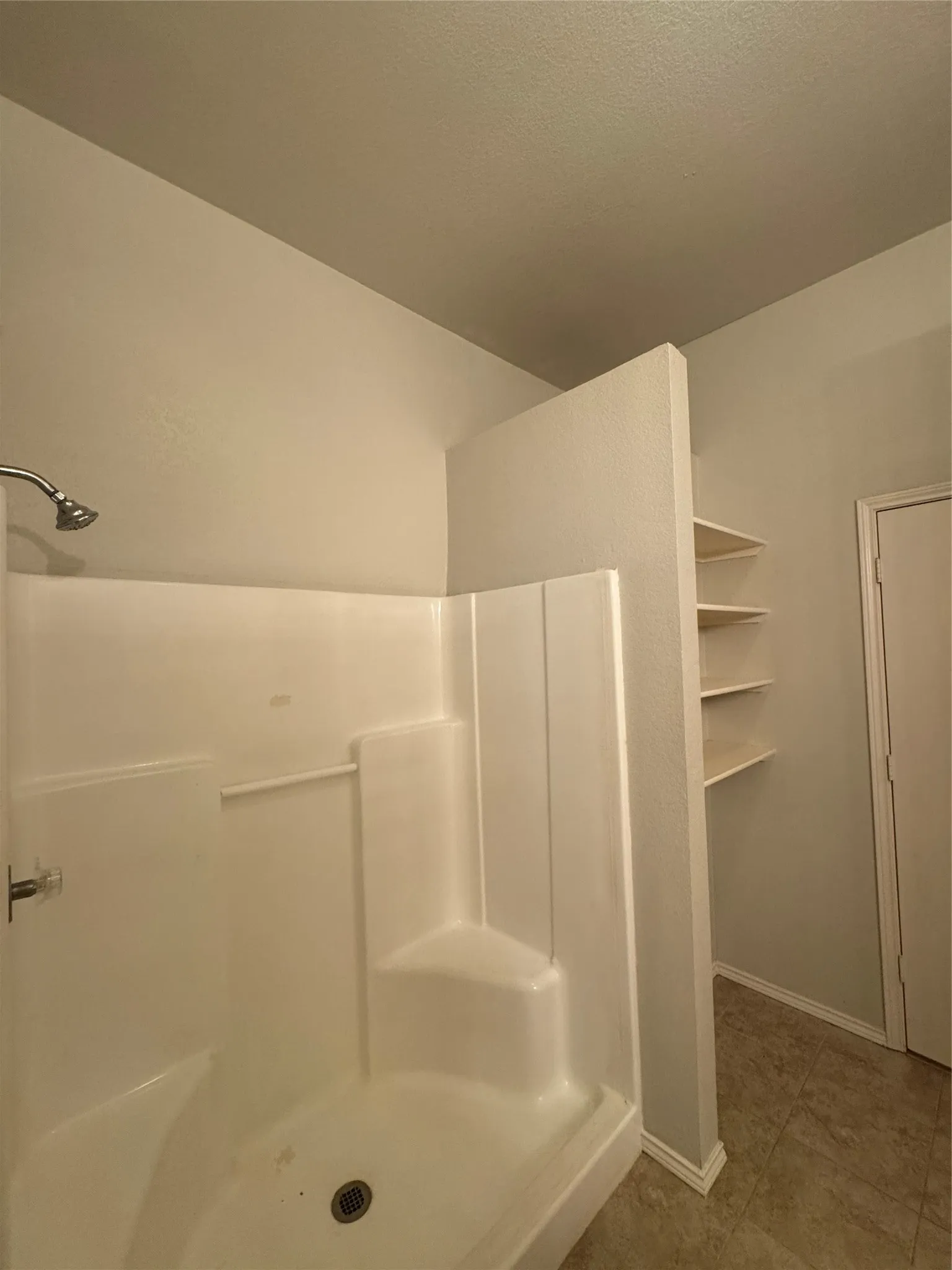 Single Family Residence For Rent in Collin County , 2211 Brookview Drive, Mc Kinney, Texas 75072, 3 Bedroom, 2 Bathroom, 2 Garage spaces, 1,271 Sqft, built in 1996, mls#21408430, Real Estate Agent in Mc Kinney, Homes For Rent in Collin county, Homes For Rent in Mc Kinney, Realtor in Mc Kinney Texas, Real Estate Brokerage Independent Realty Texas, Luminita Cordes Realtor