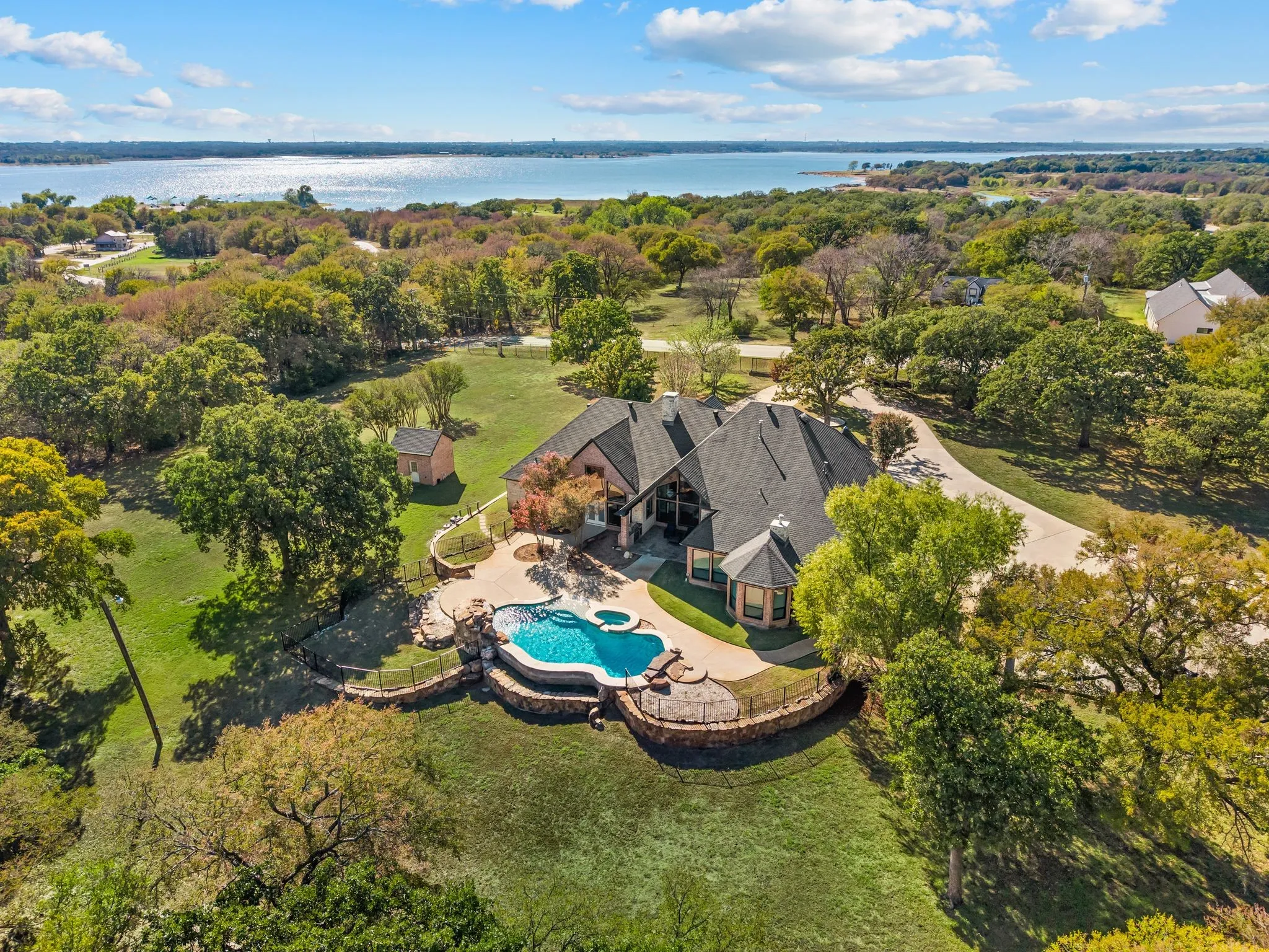 Single Family Residence For Sale in Denton County , 1000 Simmons Road, Flower Mound, Texas 75022, 4 Bedroom, 4 Bathroom, 5 Garage spaces, 5,430 Sqft, built in 1997, mls#21407554, Real Estate Agent in Flower Mound, Homes For Sale in Denton county, Homes For Sale in Flower Mound, Realtor in Flower Mound Texas, Real Estate Brokerage Independent Realty Texas, Luminita Cordes Realtor