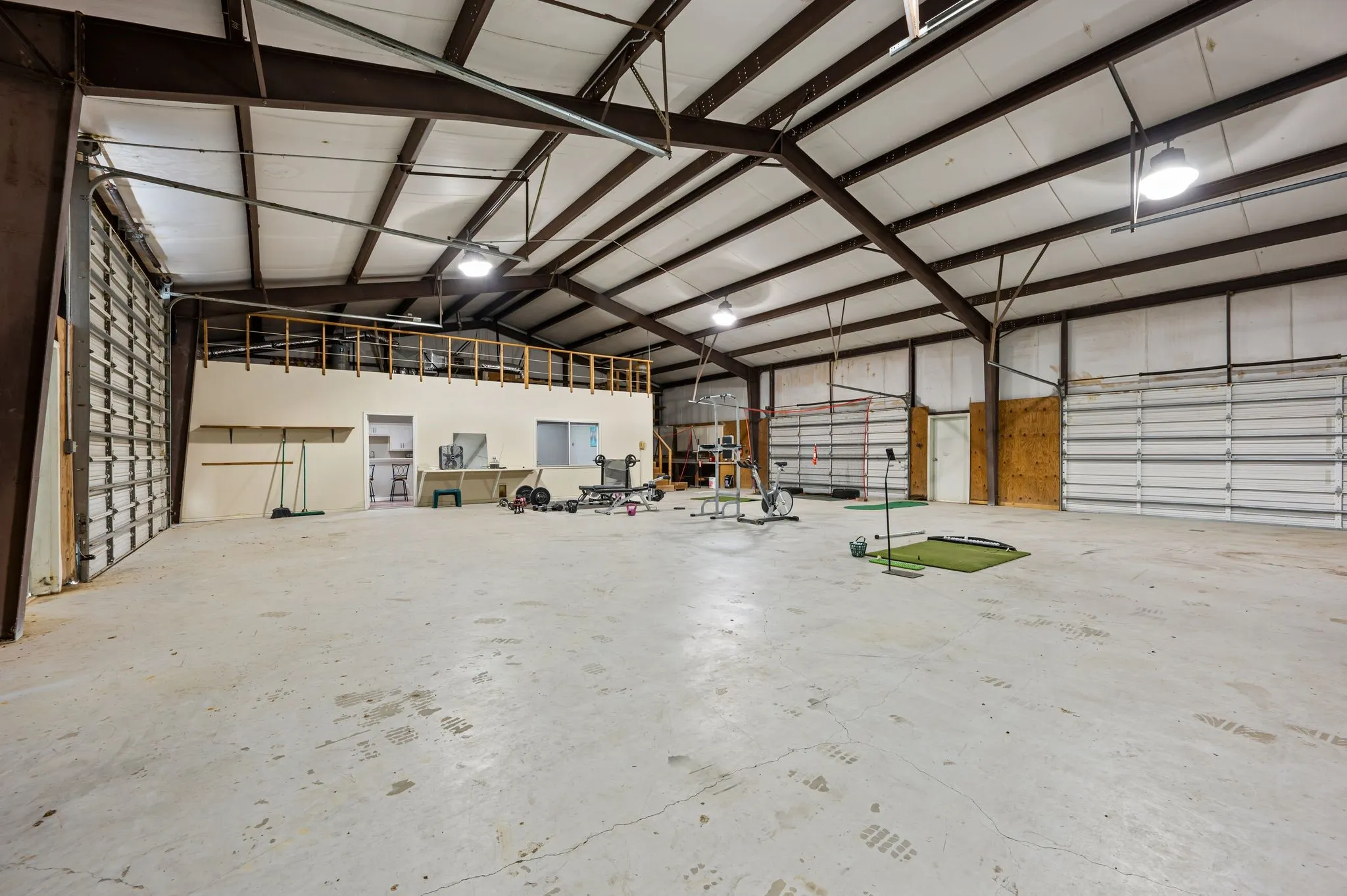 Single Family Residence For Sale in Denton County , 1000 Simmons Road, Flower Mound, Texas 75022, 4 Bedroom, 4 Bathroom, 5 Garage spaces, 5,430 Sqft, built in 1997, mls#21407554, Real Estate Agent in Flower Mound, Homes For Sale in Denton county, Homes For Sale in Flower Mound, Realtor in Flower Mound Texas, Real Estate Brokerage Independent Realty Texas, Luminita Cordes Realtor