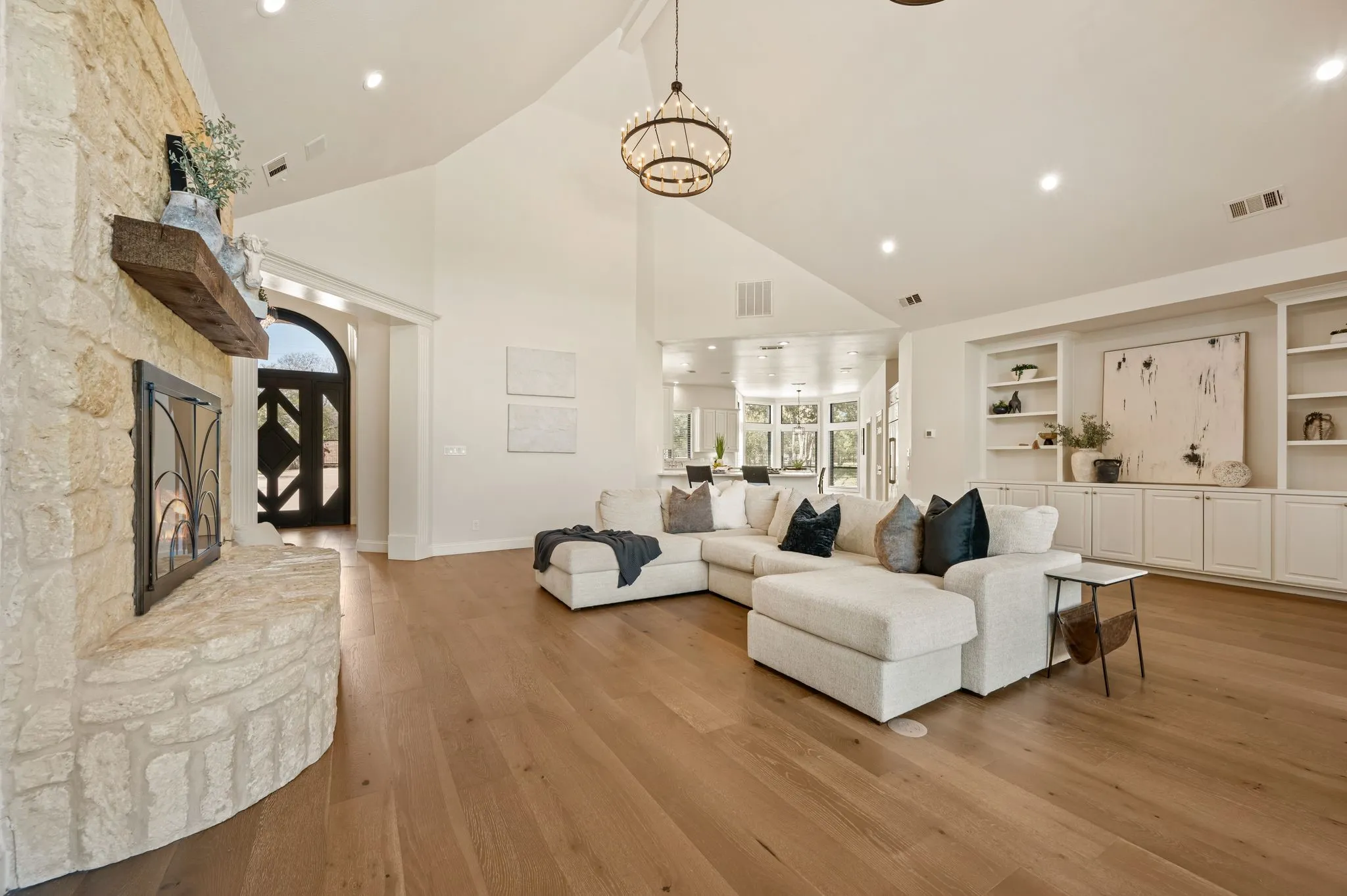 Single Family Residence For Sale in Denton County , 1000 Simmons Road, Flower Mound, Texas 75022, 4 Bedroom, 4 Bathroom, 5 Garage spaces, 5,430 Sqft, built in 1997, mls#21407554, Real Estate Agent in Flower Mound, Homes For Sale in Denton county, Homes For Sale in Flower Mound, Realtor in Flower Mound Texas, Real Estate Brokerage Independent Realty Texas, Luminita Cordes Realtor