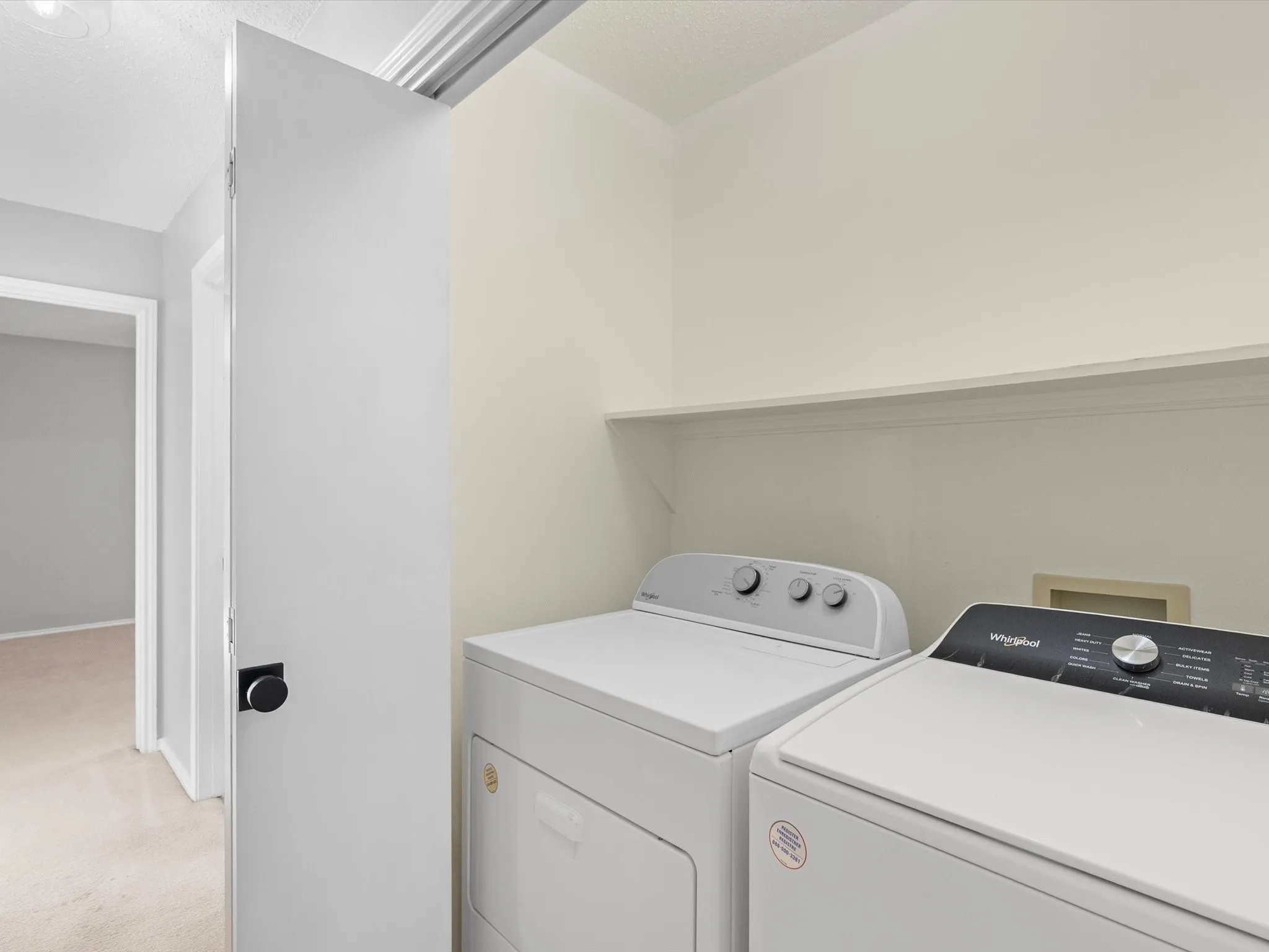 Single Family Residence For Rent in Dallas County , 616 Renaissance Place, Cedar Hill, Texas 75104, 2 Bedroom, 2 Bathroom, 2 Garage spaces, 1,341 Sqft, built in 1994, mls#21408435, Real Estate Agent in Cedar Hill, Homes For Rent in Dallas county, Homes For Rent in Cedar Hill, Realtor in Cedar Hill Texas, Real Estate Brokerage Independent Realty Texas, Luminita Cordes Realtor