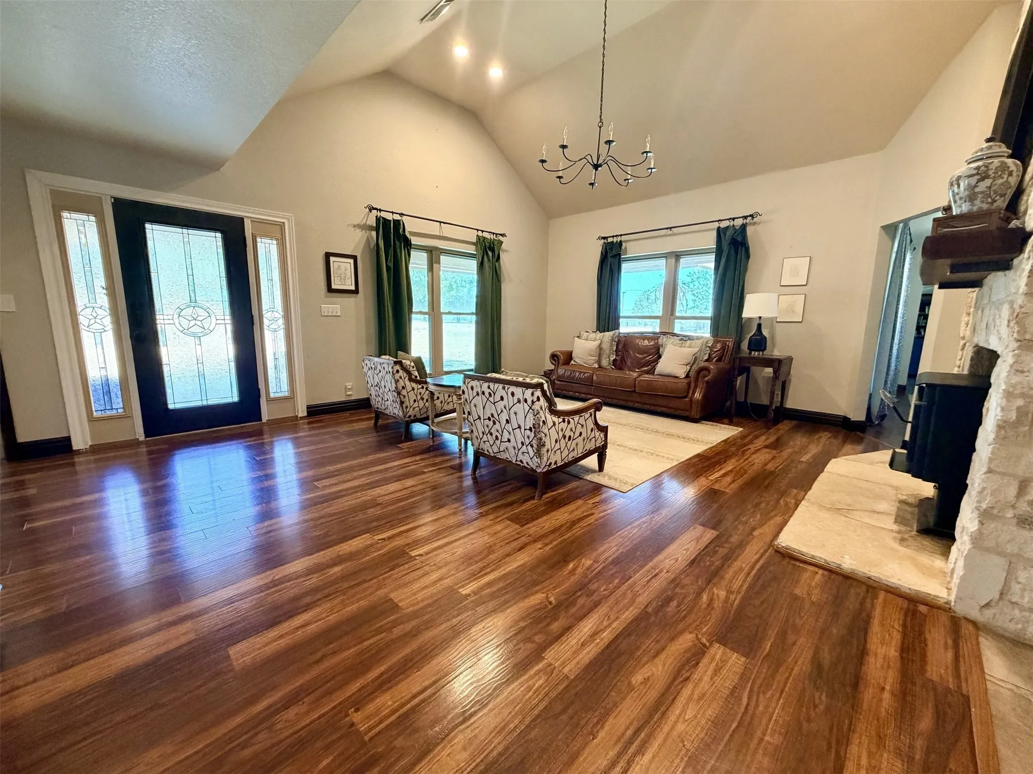 Farm For Sale in Wise County , 12820 N County Line Road, Ponder, Texas 76259, 7 Bedroom, 5 Bathroom, Garage spaces, 5,098 Sqft, built in 1999, mls#21407275, Real Estate Agent in Ponder, Homes For Sale in Wise county, Homes For Sale in Ponder, Realtor in Ponder Texas, Real Estate Brokerage Independent Realty Texas, Luminita Cordes Realtor