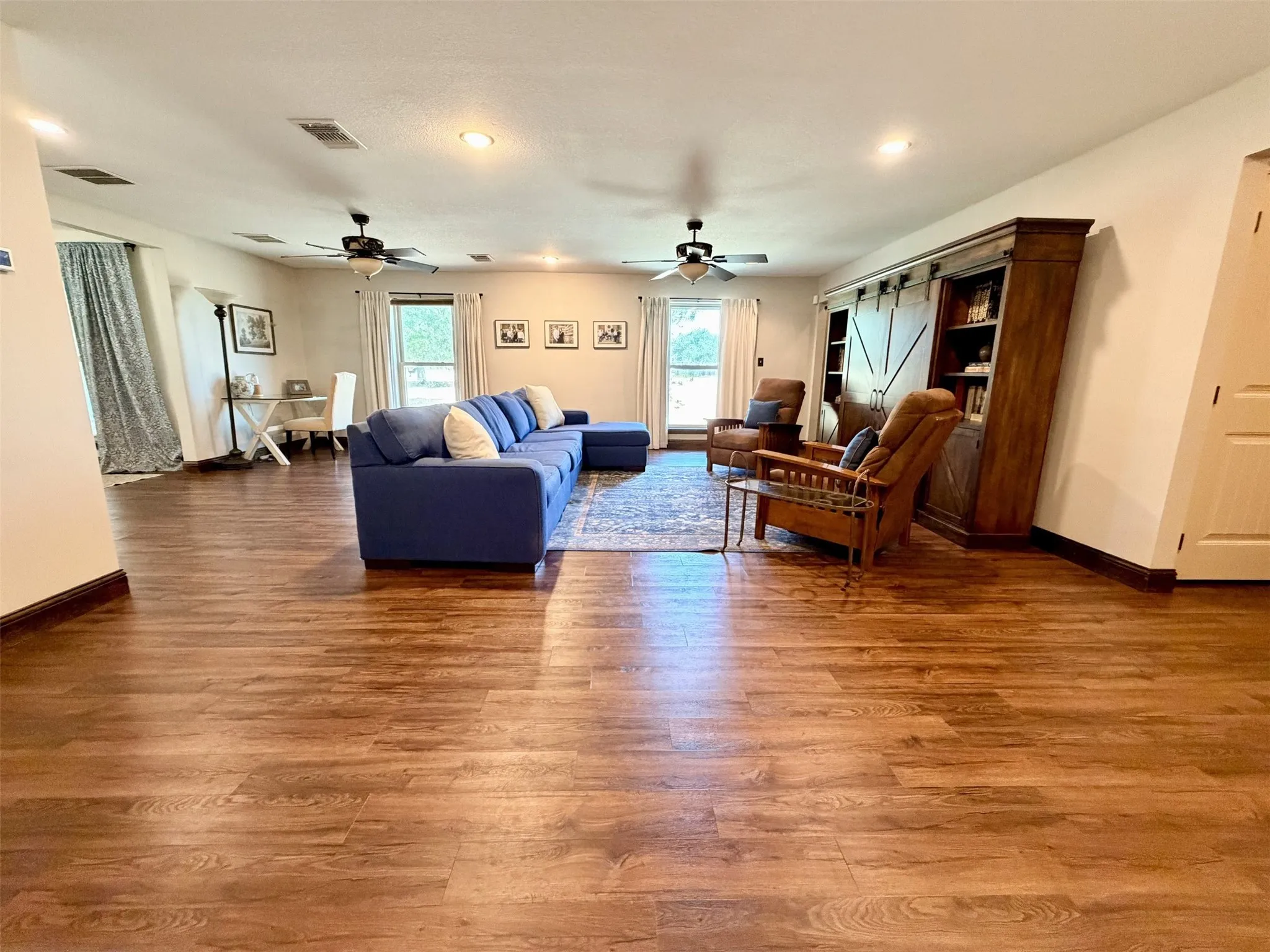 Farm For Sale in Wise County , 12820 N County Line Road, Ponder, Texas 76259, 7 Bedroom, 5 Bathroom, Garage spaces, 5,098 Sqft, built in 1999, mls#21407275, Real Estate Agent in Ponder, Homes For Sale in Wise county, Homes For Sale in Ponder, Realtor in Ponder Texas, Real Estate Brokerage Independent Realty Texas, Luminita Cordes Realtor