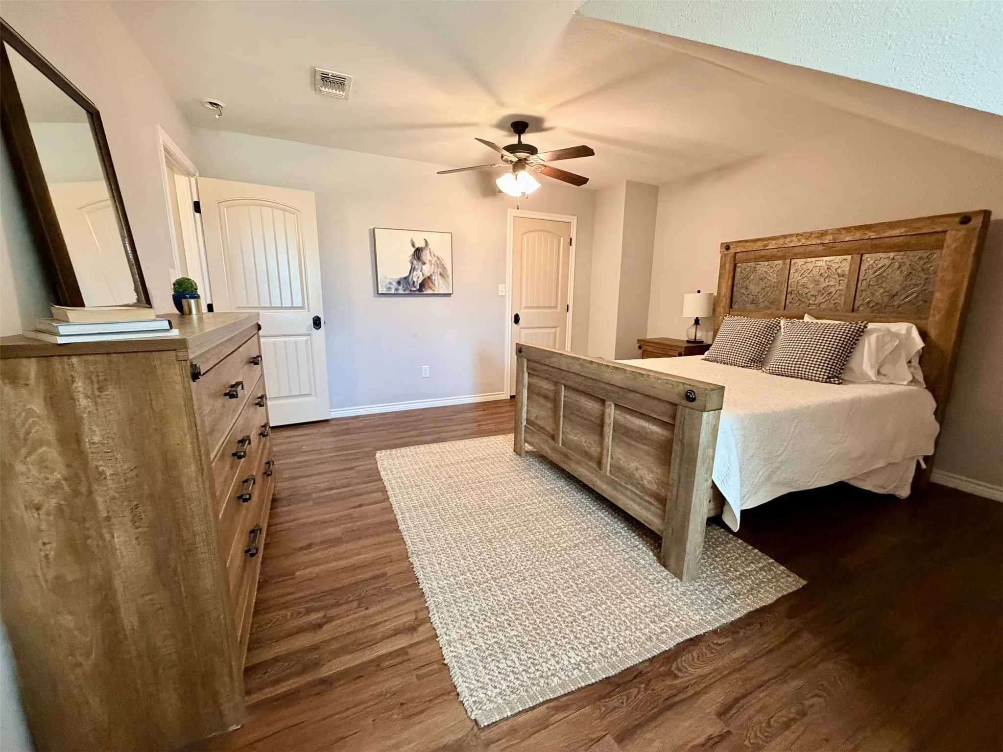 Farm For Sale in Wise County , 12820 N County Line Road, Ponder, Texas 76259, 7 Bedroom, 5 Bathroom, Garage spaces, 5,098 Sqft, built in 1999, mls#21407275, Real Estate Agent in Ponder, Homes For Sale in Wise county, Homes For Sale in Ponder, Realtor in Ponder Texas, Real Estate Brokerage Independent Realty Texas, Luminita Cordes Realtor