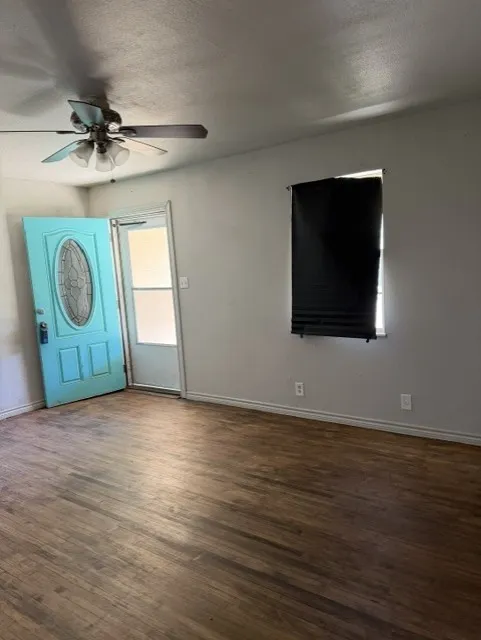 Single Family Residence For Sale in Tarrant County , 1757 Corrin Avenue, Blue Mound, Texas 76131, 3 Bedroom, 1 Bathroom, Garage spaces, 791 Sqft, built in 1956, mls#21403543, Real Estate Agent in Blue Mound, Homes For Sale in Tarrant county, Homes For Sale in Blue Mound, Realtor in Blue Mound Texas, Real Estate Brokerage Independent Realty Texas, Luminita Cordes Realtor
