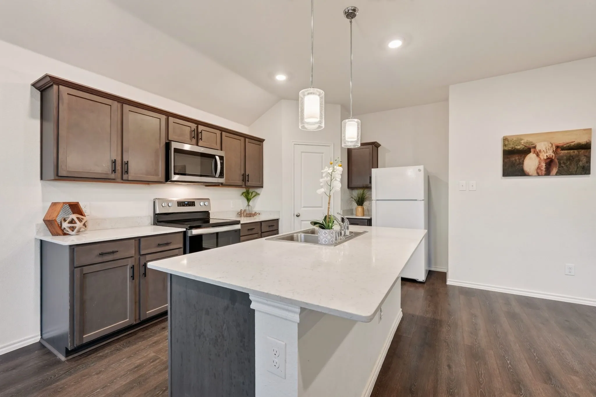 Single Family Residence For Sale in Collin County , 706 Heirloom Lane, Royse City, Texas 75189, 3 Bedroom, 2 Bathroom, 2 Garage spaces, 1,450 Sqft, built in 2021, mls#21408376, Real Estate Agent in Royse City, Homes For Sale in Collin county, Homes For Sale in Royse City, Realtor in Royse City Texas, Real Estate Brokerage Independent Realty Texas, Luminita Cordes Realtor