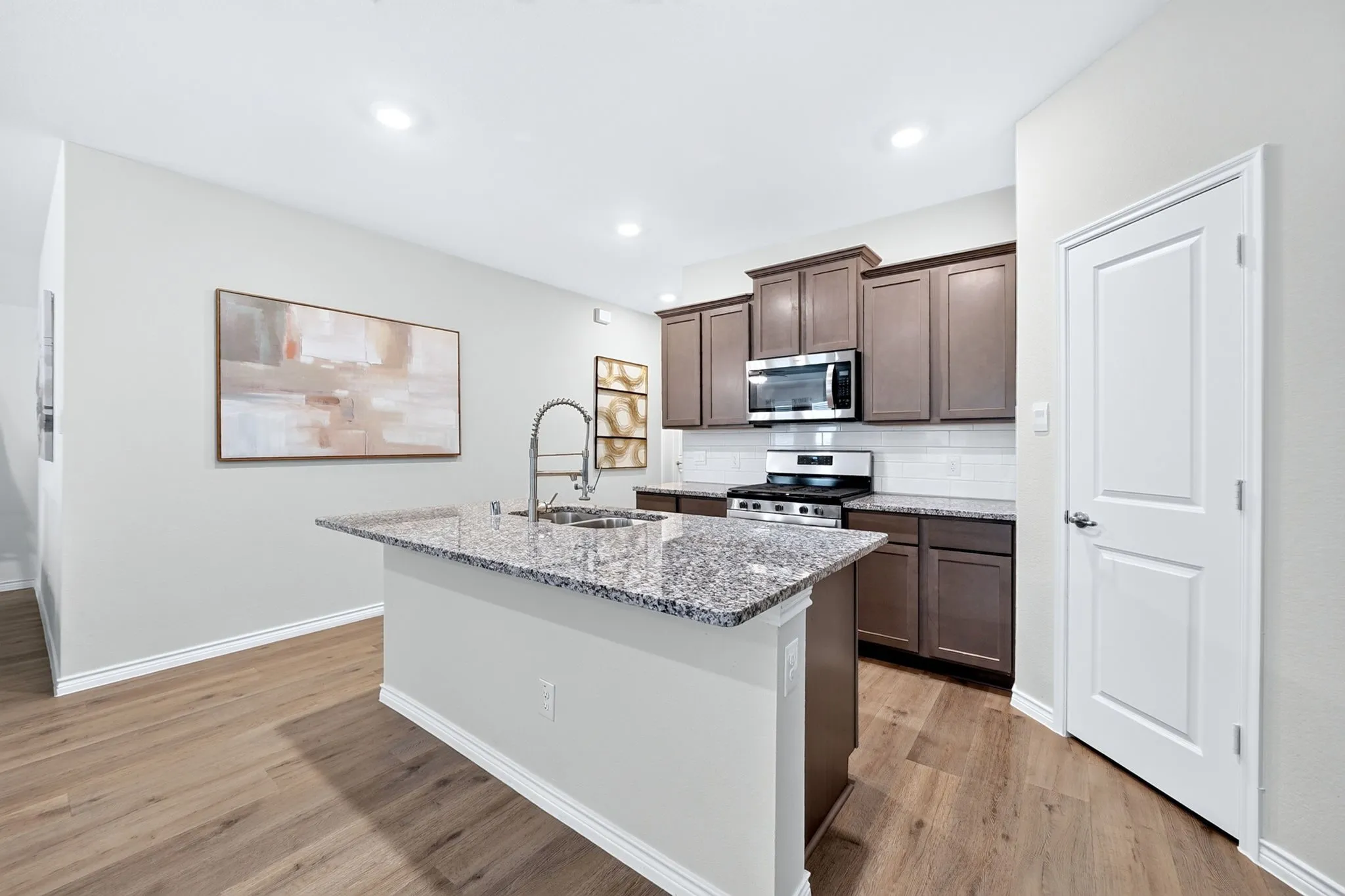 Single Family Residence For Sale in Collin County , 1415 Blossom Court Drive, Princeton, Texas 75407, 3 Bedroom, 2 Bathroom, 2 Garage spaces, 1,633 Sqft, built in 2023, mls#21386897, Real Estate Agent in Princeton, Homes For Sale in Collin county, Homes For Sale in Princeton, Realtor in Princeton Texas, Real Estate Brokerage Independent Realty Texas, Luminita Cordes Realtor