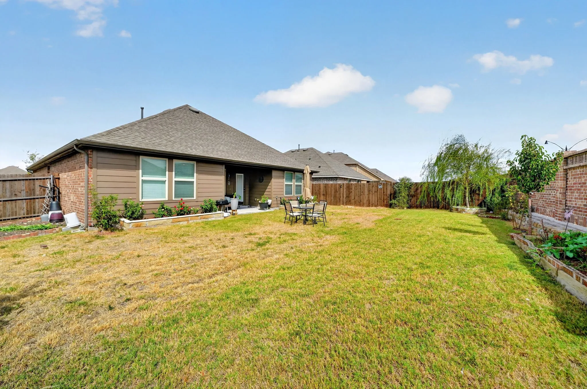 Single Family Residence For Sale in Collin County , 1415 Blossom Court Drive, Princeton, Texas 75407, 3 Bedroom, 2 Bathroom, 2 Garage spaces, 1,633 Sqft, built in 2023, mls#21386897, Real Estate Agent in Princeton, Homes For Sale in Collin county, Homes For Sale in Princeton, Realtor in Princeton Texas, Real Estate Brokerage Independent Realty Texas, Luminita Cordes Realtor