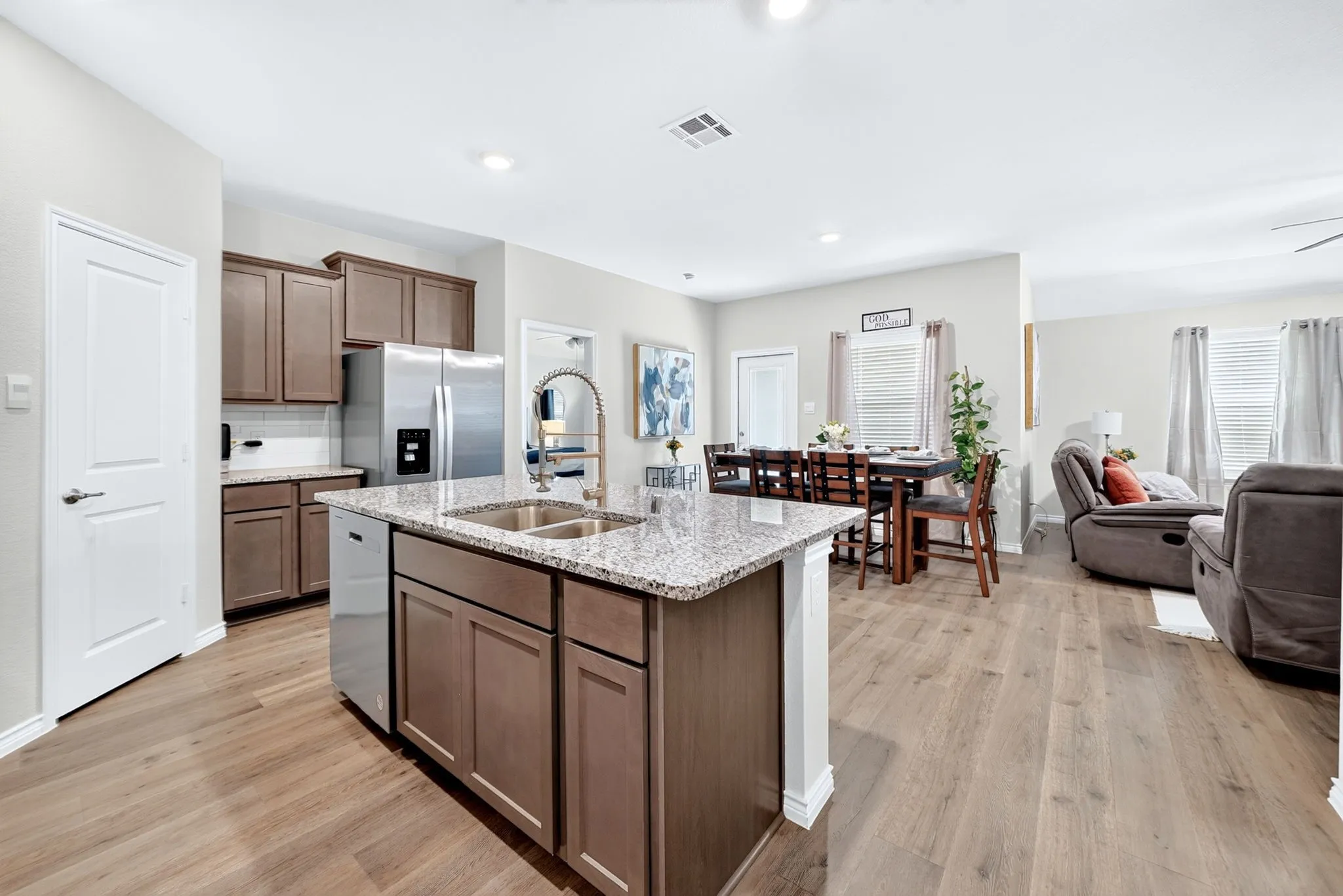 Single Family Residence For Sale in Collin County , 1415 Blossom Court Drive, Princeton, Texas 75407, 3 Bedroom, 2 Bathroom, 2 Garage spaces, 1,633 Sqft, built in 2023, mls#21386897, Real Estate Agent in Princeton, Homes For Sale in Collin county, Homes For Sale in Princeton, Realtor in Princeton Texas, Real Estate Brokerage Independent Realty Texas, Luminita Cordes Realtor