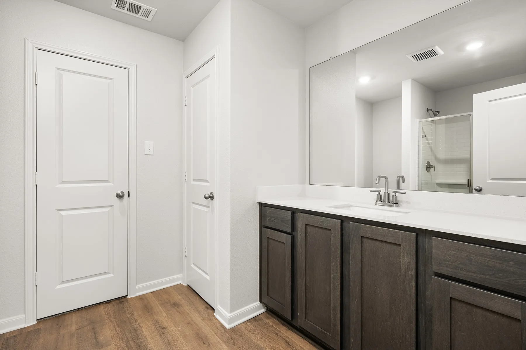 Single Family Residence For Sale in Johnson County , 109 Condie Russell Avenue, Venus, Texas 76084, 3 Bedroom, 2 Bathroom, 2 Garage spaces, 1,218 Sqft, built in 2026, mls#21408450, Real Estate Agent in Venus, Homes For Sale in Johnson county, Homes For Sale in Venus, Realtor in Venus Texas, Real Estate Brokerage Independent Realty Texas, Luminita Cordes Realtor