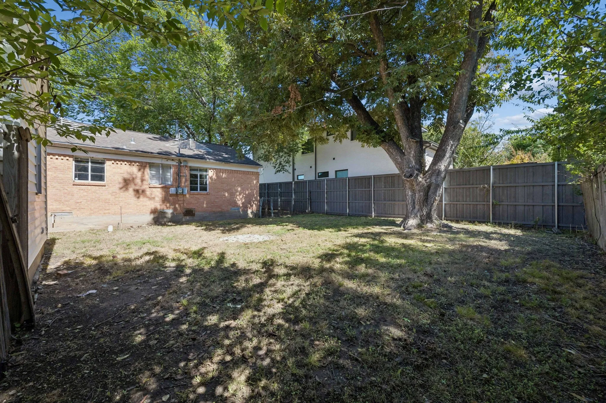 Improved Land For Sale in Dallas County , 3802 Dunhaven Road, Dallas, Texas 75220, 0, 0, Garage spaces, 0 Sqft, built in 1952, mls#21408418, Real Estate Agent in Dallas, Homes For Sale in Dallas county, Homes For Sale in Dallas, Realtor in Dallas Texas, Real Estate Brokerage Independent Realty Texas, Luminita Cordes Realtor