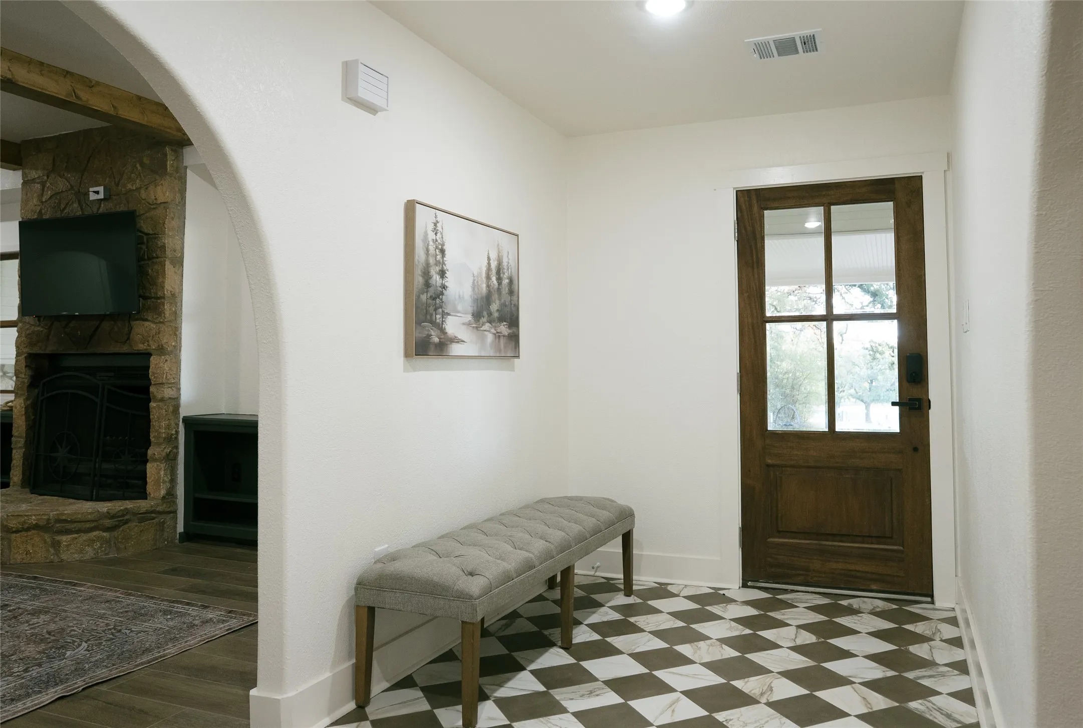 Single Family Residence For Sale in Parker County , 355 Carmen Street, Reno, Texas 76020, 3 Bedroom, 3 Bathroom, 3 Garage spaces, 2,518 Sqft, built in 1985, mls#21408390, Real Estate Agent in Reno, Homes For Sale in Parker county, Homes For Sale in Reno, Realtor in Reno Texas, Real Estate Brokerage Independent Realty Texas, Luminita Cordes Realtor