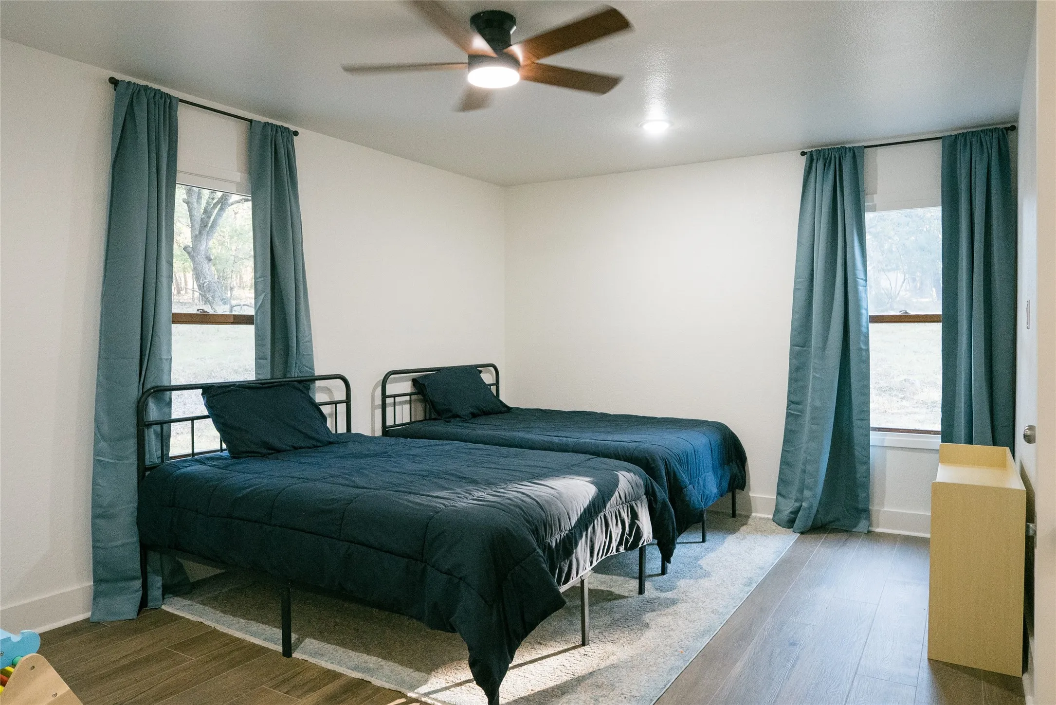Single Family Residence For Sale in Parker County , 355 Carmen Street, Reno, Texas 76020, 3 Bedroom, 3 Bathroom, 3 Garage spaces, 2,518 Sqft, built in 1985, mls#21408390, Real Estate Agent in Reno, Homes For Sale in Parker county, Homes For Sale in Reno, Realtor in Reno Texas, Real Estate Brokerage Independent Realty Texas, Luminita Cordes Realtor