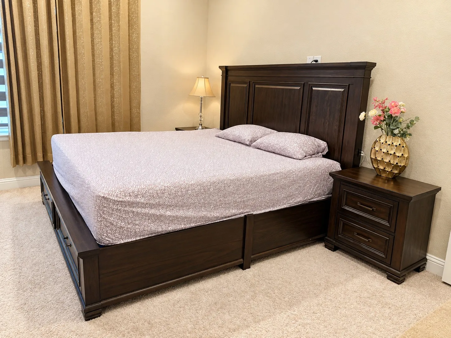 Single Family Residence For Rent in Collin County , 10755 Wells Branch Road, Frisco, Texas 75035, 5 Bedroom, 4 Bathroom, 2 Garage spaces, 2,755 Sqft, built in 2023, mls#21408286, Real Estate Agent in Frisco, Homes For Rent in Collin county, Homes For Rent in Frisco, Realtor in Frisco Texas, Real Estate Brokerage Independent Realty Texas, Luminita Cordes Realtor