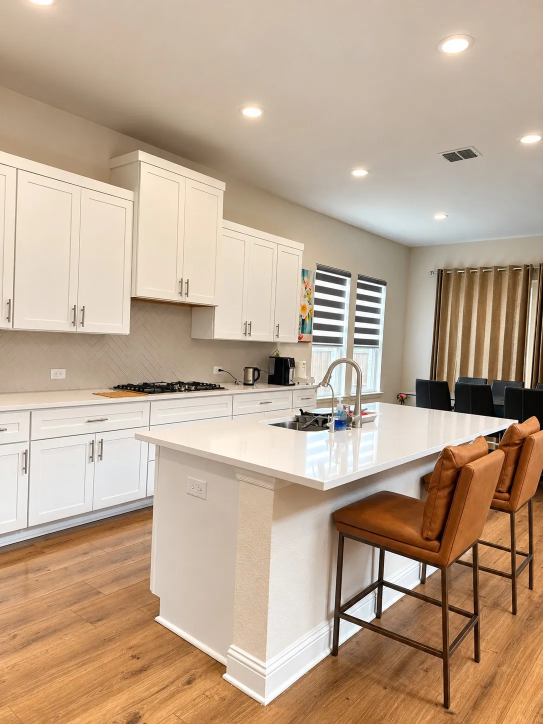 Single Family Residence For Rent in Collin County , 10755 Wells Branch Road, Frisco, Texas 75035, 5 Bedroom, 4 Bathroom, 2 Garage spaces, 2,755 Sqft, built in 2023, mls#21408286, Real Estate Agent in Frisco, Homes For Rent in Collin county, Homes For Rent in Frisco, Realtor in Frisco Texas, Real Estate Brokerage Independent Realty Texas, Luminita Cordes Realtor