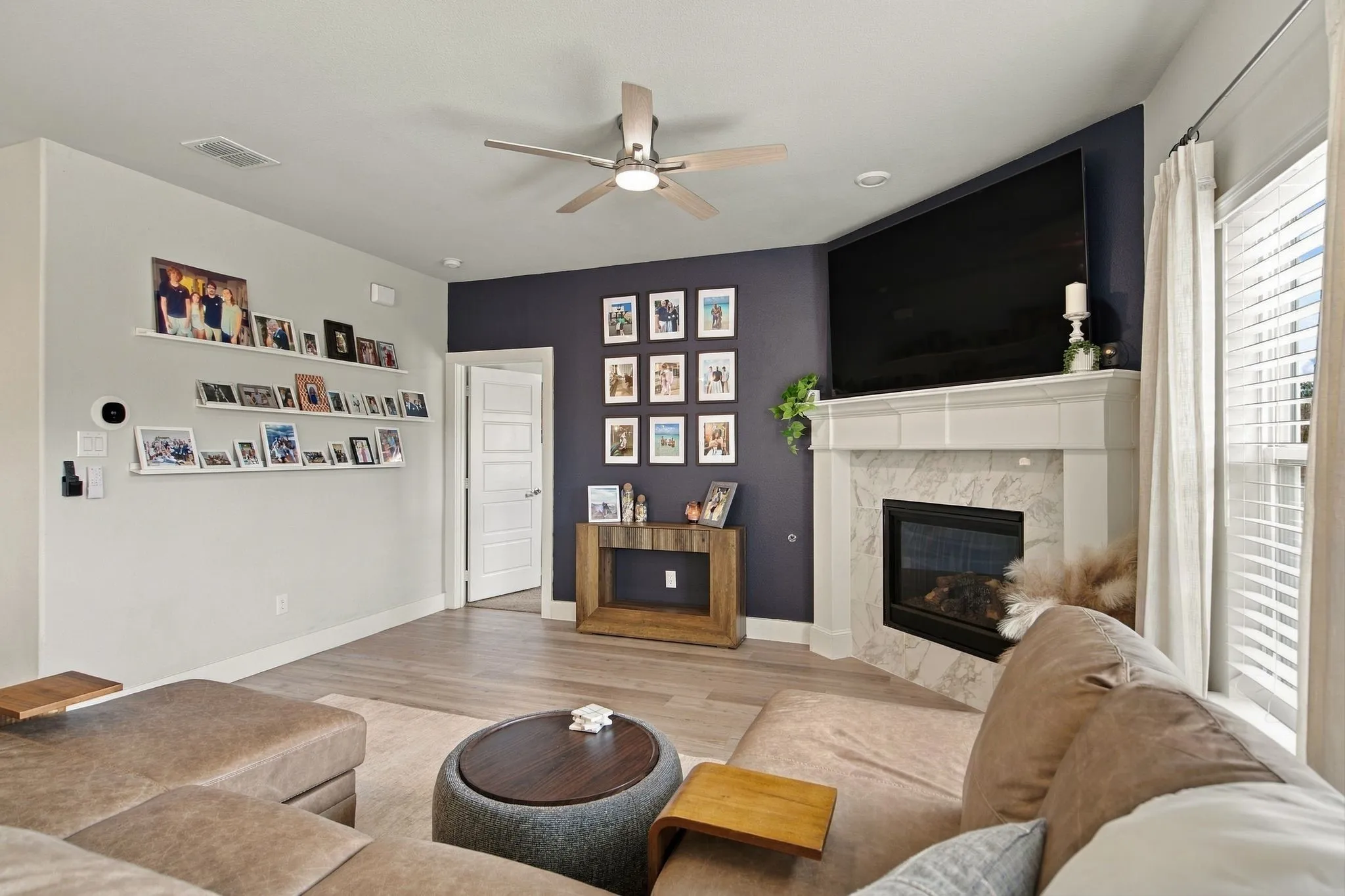 Single Family Residence For Sale in Grayson County , 618 Finlee Way, Tioga, Texas 76271, 5 Bedroom, 3 Bathroom, 3 Garage spaces, 2,420 Sqft, built in 2024, mls#21408099, Real Estate Agent in Tioga, Homes For Sale in Grayson county, Homes For Sale in Tioga, Realtor in Tioga Texas, Real Estate Brokerage Independent Realty Texas, Luminita Cordes Realtor
