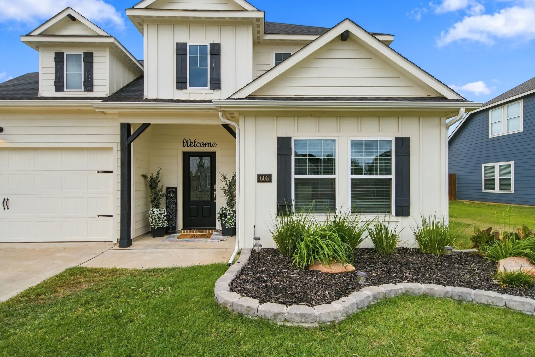 Single Family Residence For Sale in Grayson County , 618 Finlee Way, Tioga, Texas 76271, 5 Bedroom, 3 Bathroom, 3 Garage spaces, 2,420 Sqft, built in 2024, mls#21408099, Real Estate Agent in Tioga, Homes For Sale in Grayson county, Homes For Sale in Tioga, Realtor in Tioga Texas, Real Estate Brokerage Independent Realty Texas, Luminita Cordes Realtor